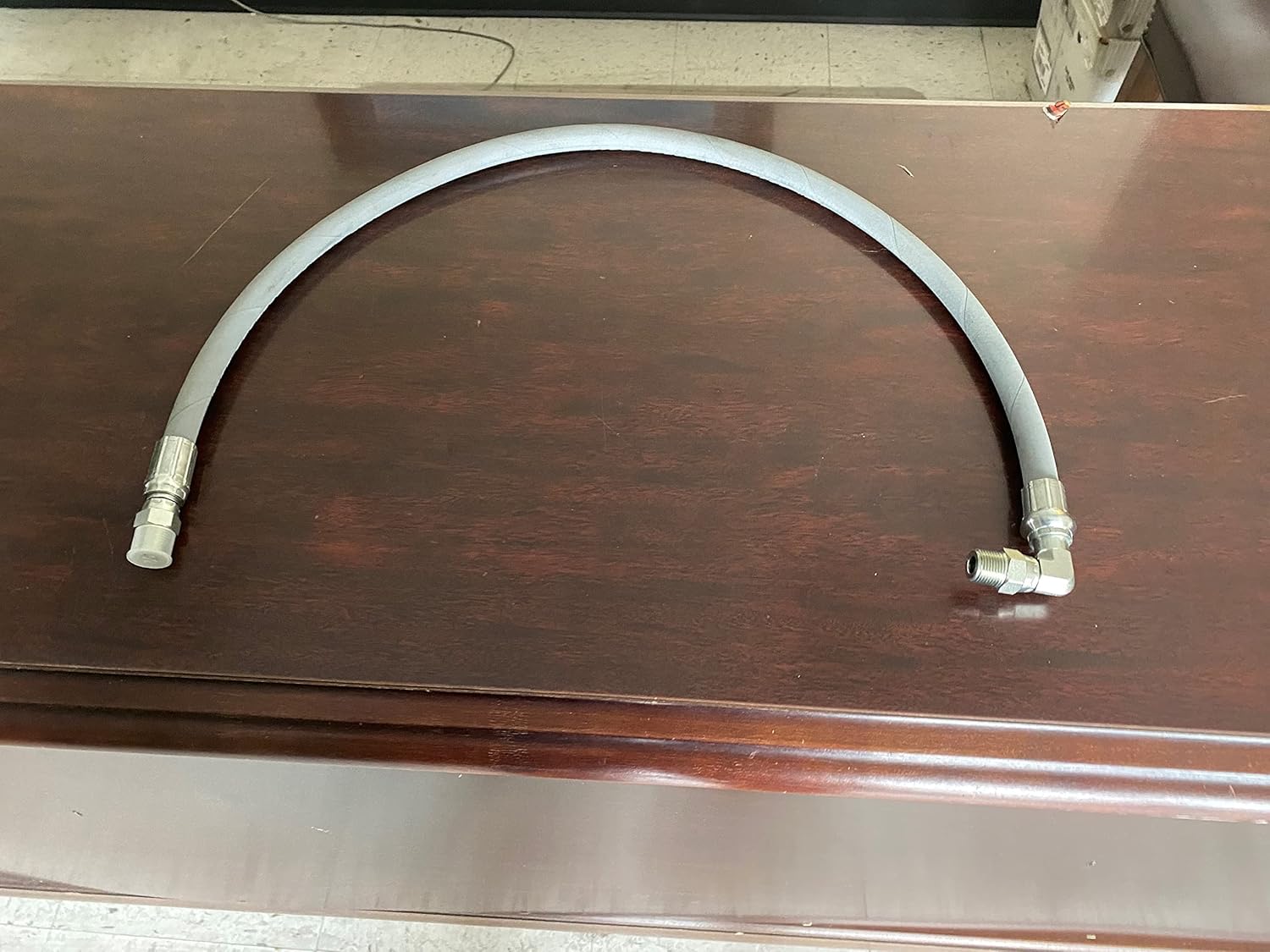 3 8 x 3' Grey 4,000 PSI Pressure Washer Jumper Hose 1 male pipe swivel 90, 1 male pipe 3 8 threads Gray