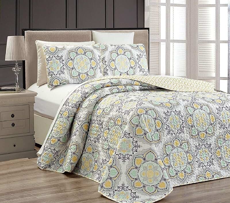 California King Bedspread Size