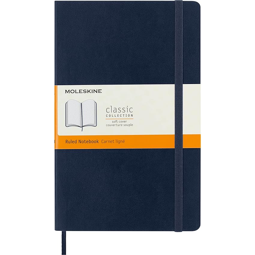 Immagine del prodotto Moleskine Classic Notebook, Taccuino a Righe, Copertina Morbida e Chiusura ad Elastico, Formato Large 13 x 21 cm, Colore Blu Zaffiro, 192 Pagine