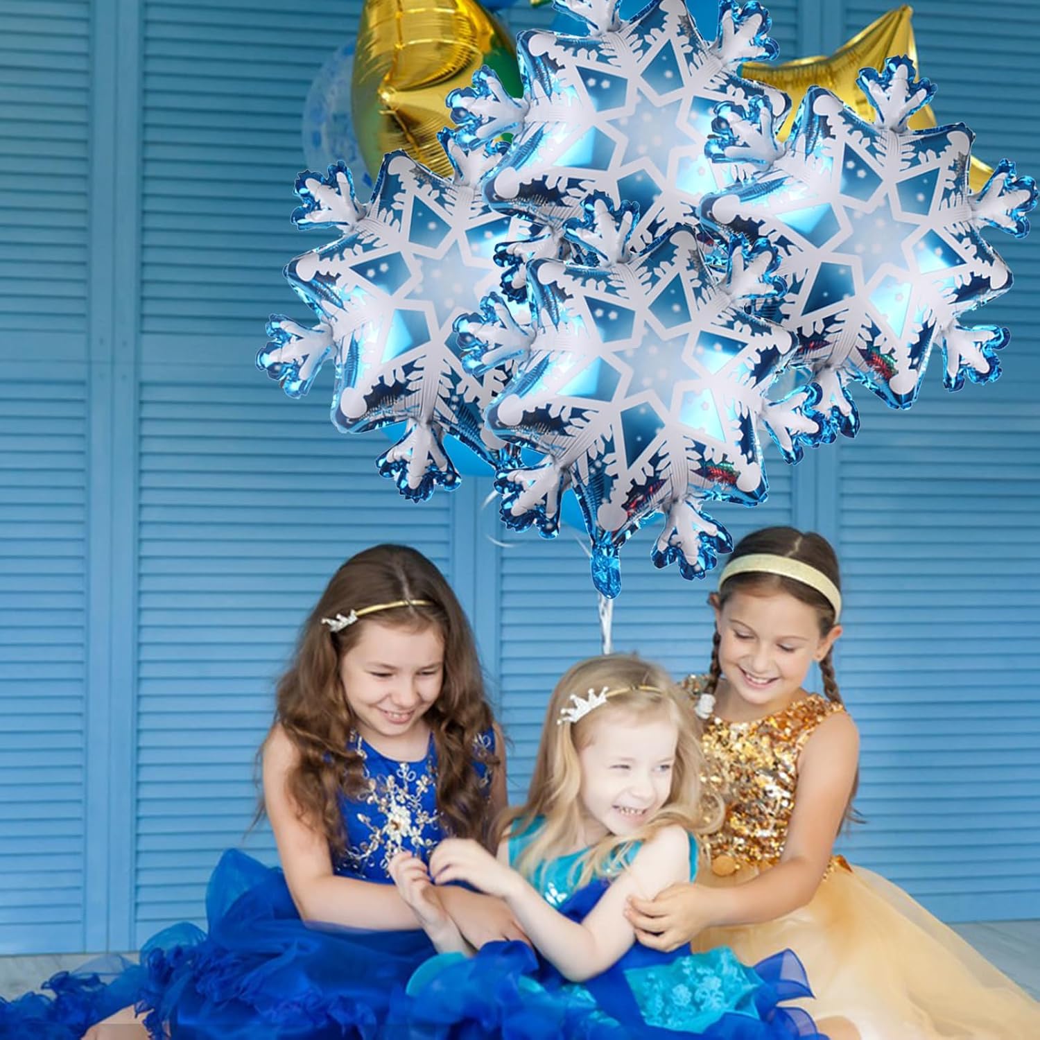 Christmas Snowflake Balloons Set 5pcs Large Snowflake Foil Balloons Kit for Winter Wonderland Decorations Christmas Supplies Birthday Wedding Party Favor Blue White - Image 4