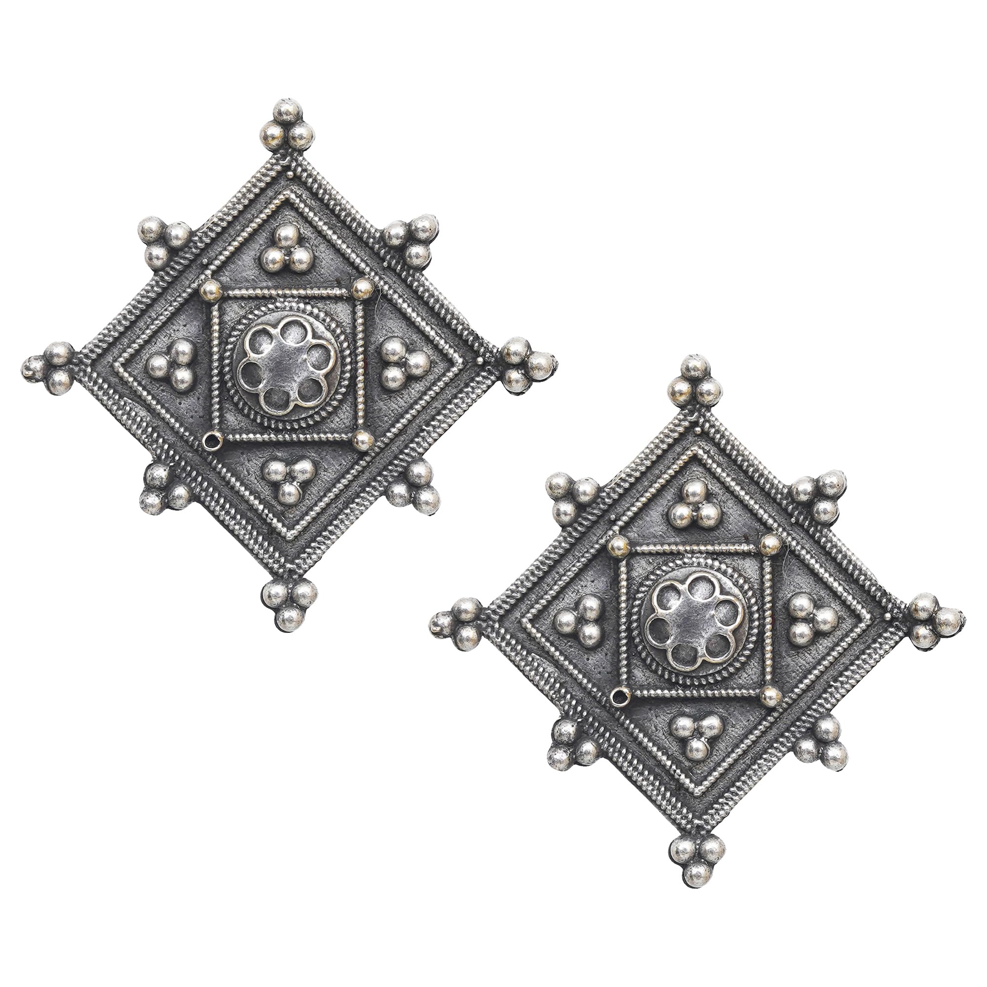 Privaanshi German Silver Oxidised Studs Square Earrings For Women And Girls / 1 pair (B0CL2QLYSW) Amazon Price History, Amazon Price Tracker