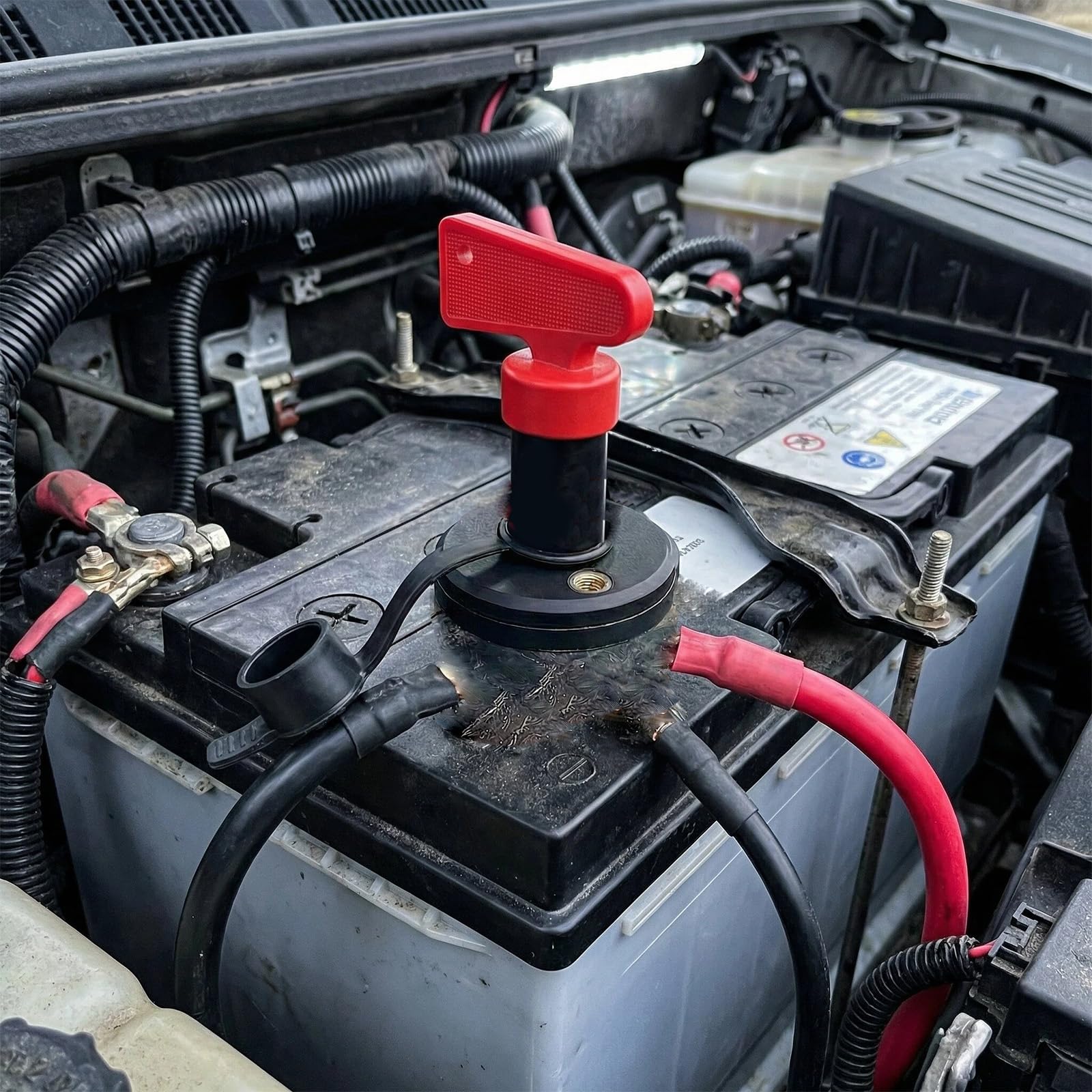 Isolateur de Commutateur Principal de Batterie 12V avec 2 Clés, Coupe Circuit Batterie 12V 300A pour Voiture, Bateau, Interrupteur de Batterie Principal de Déconnexion, Coupe Batteria Voiture et Moto