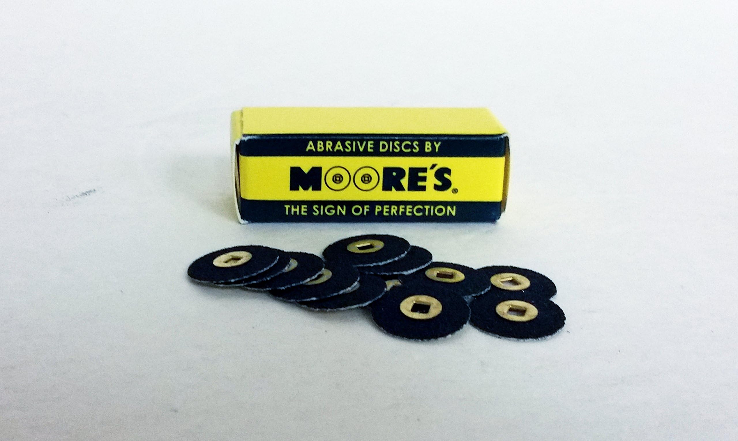 EC Moore BC-58-EM Paper Discs Brass Center 5/8" Emery Medium 50/Bx