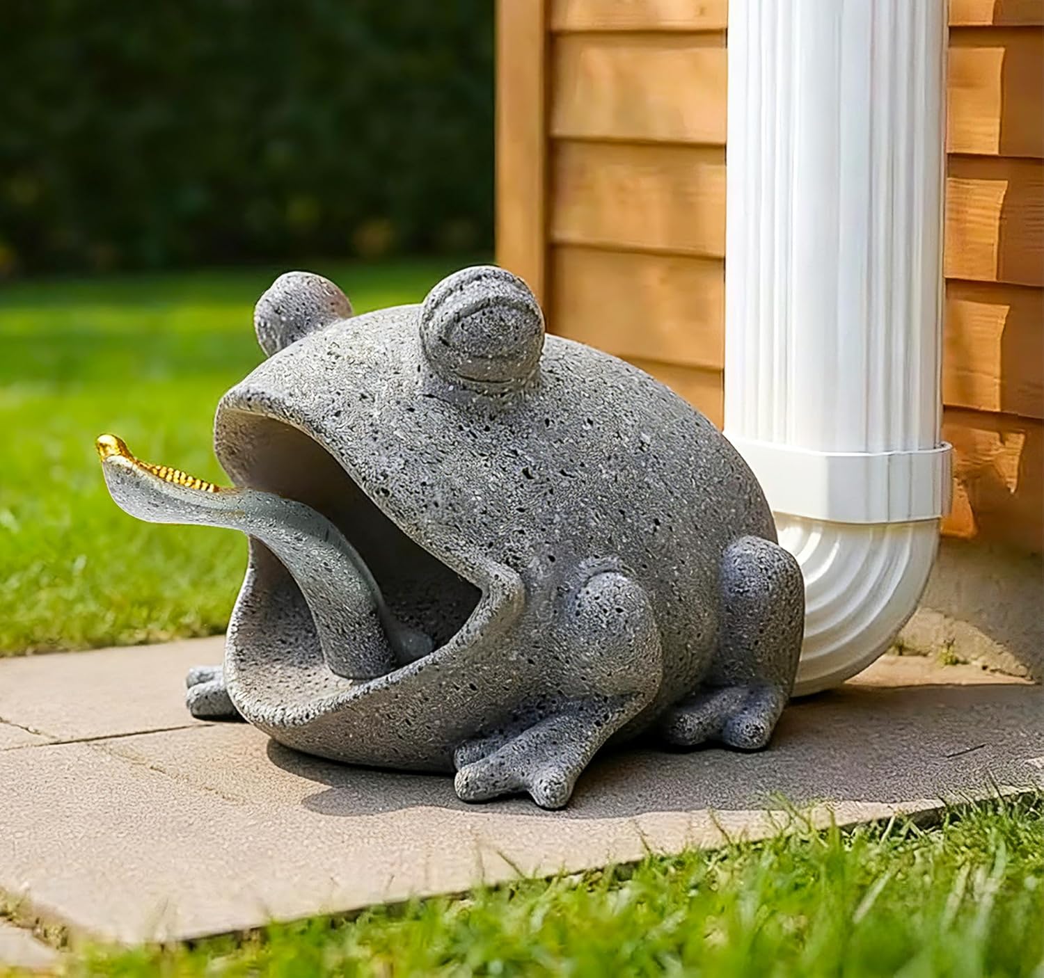 Teaeeno Frog Gutter Downspout Extension Decorative, Animal Gutter Extension Decor Statue,3"×4" Rain Gutter Downspout Splash Block,Garden Splash Block Outdoor Sculpture (Grey) Gray
