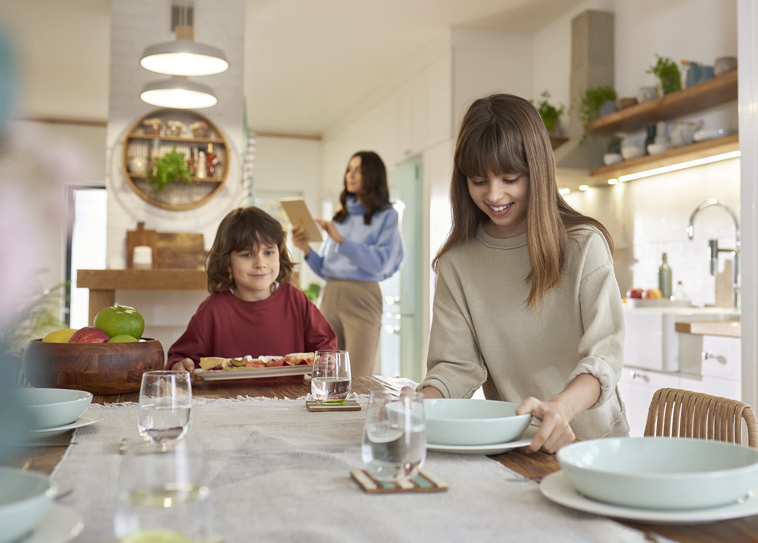 Schneider Electric Merten Connected MEG2380-0325 - Presa Schuko Smart Home WiFi, 16A, sistema M, Alexa, Google Home, bianco attivo lucido