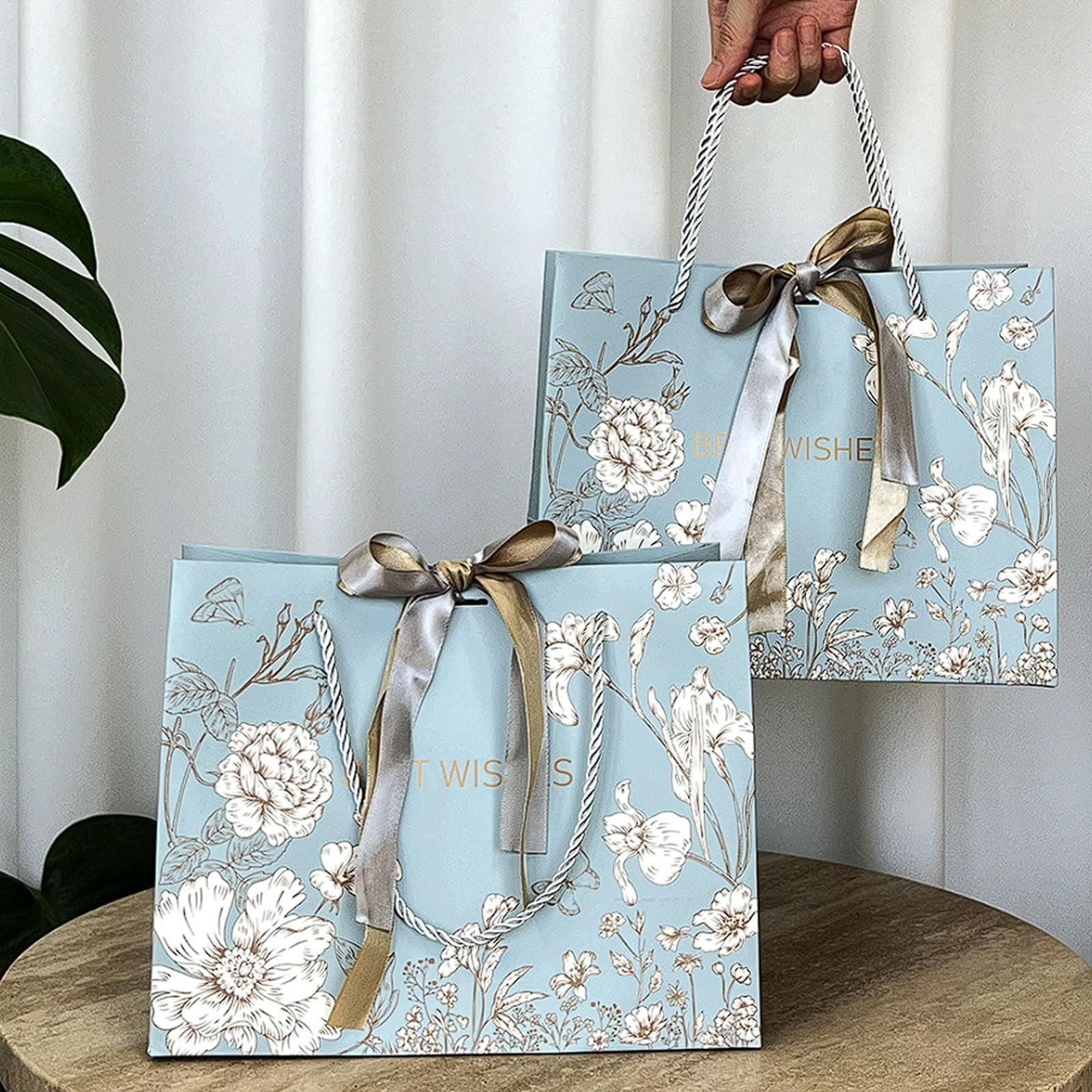Bolsas de papel con lazo azul (paquete 20 por tamaño), asa cinta gruesa, for tiendas ropa, embalajes minoristas y cumpleaños(M)