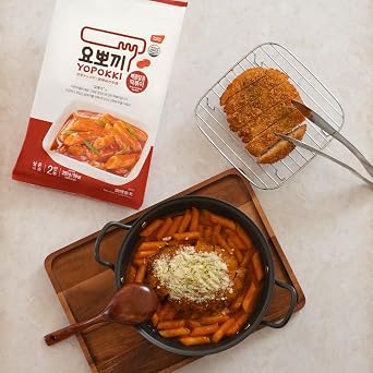 Yopokki Sweet & Spicy Tteokbokki Pouch 280g – Instant Chewy Korean Topokki Rice Cake Snack