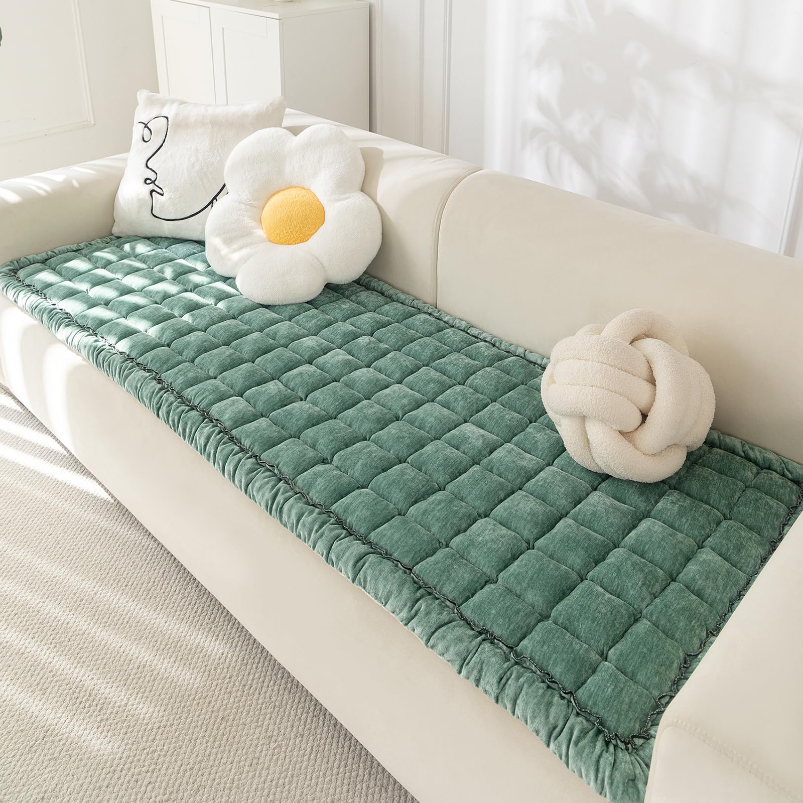 AEEISHOMEREFORM Thick Washable Sofa Covers - Non-Slip Couch Covers & Settee Covers for 2, 3, 4 Seater Sofas, Pet Proof Furniture Protector Slipcovers for Living Room (Green, 70x180cm)