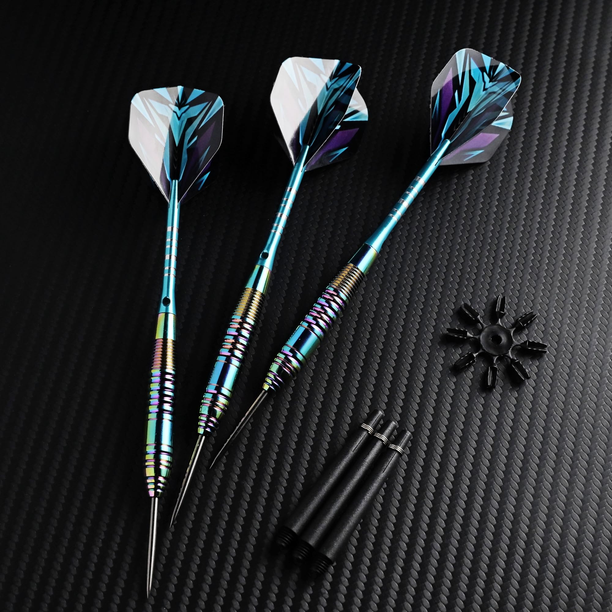 WinRoot 3 fléchettes 23g Fléchettes à Pointe Acier, Barillet Dégradé Multicolore, Tige en Aluminium Bleu, Ailettes Pet, avec Protège-Ailettes et Étui
