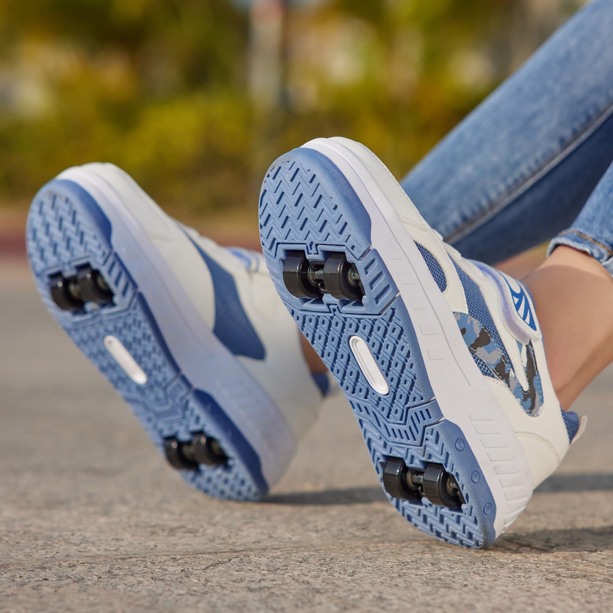 Scarpe da ginnastica estive traspiranti a 4 ruote per bambini per ragazzi e ragazze, eleganti e comode