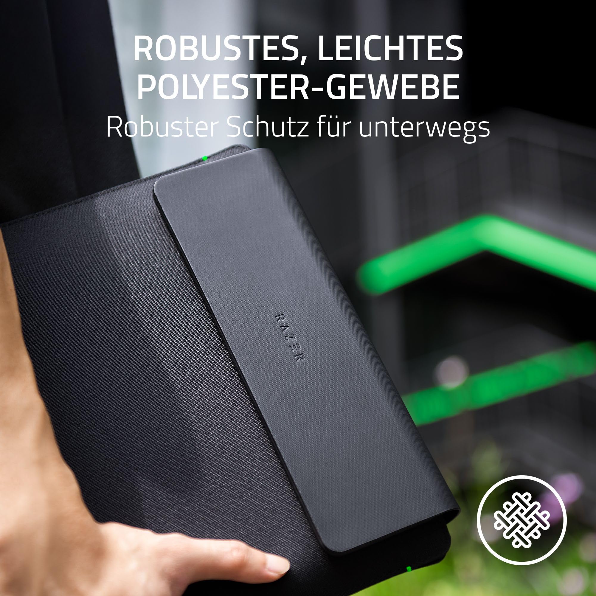 Razer Laptop Sleeve 16" mit kabellosem Laden – Zwei MagSafe-kompatible Bereiche für Smartphone und Earbuds - Schnellladen bis zu 15W - Gepolstertes Innenfutter - Leichtes Polyestergewebe | Schwarz
