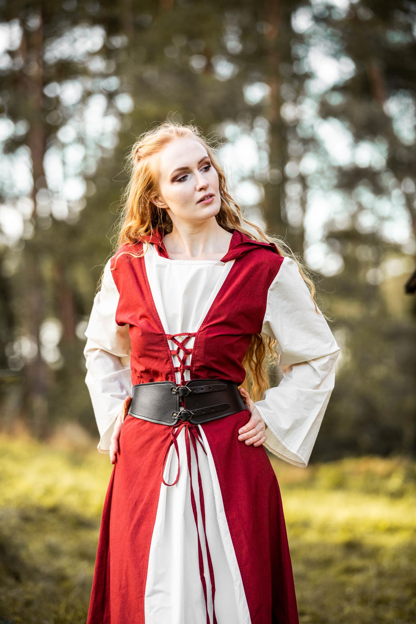 Leonardo Carbone® Mittelalter Miedergürtel Hedwig - Ledergürtel Damen, Mittelalter Kleidung, Gürtel Damen, LARP-Kleidung, Karneval, Cosplay, Wikinger Hobbit Kostüm, Karneval - 100% Echtleder Schwarz