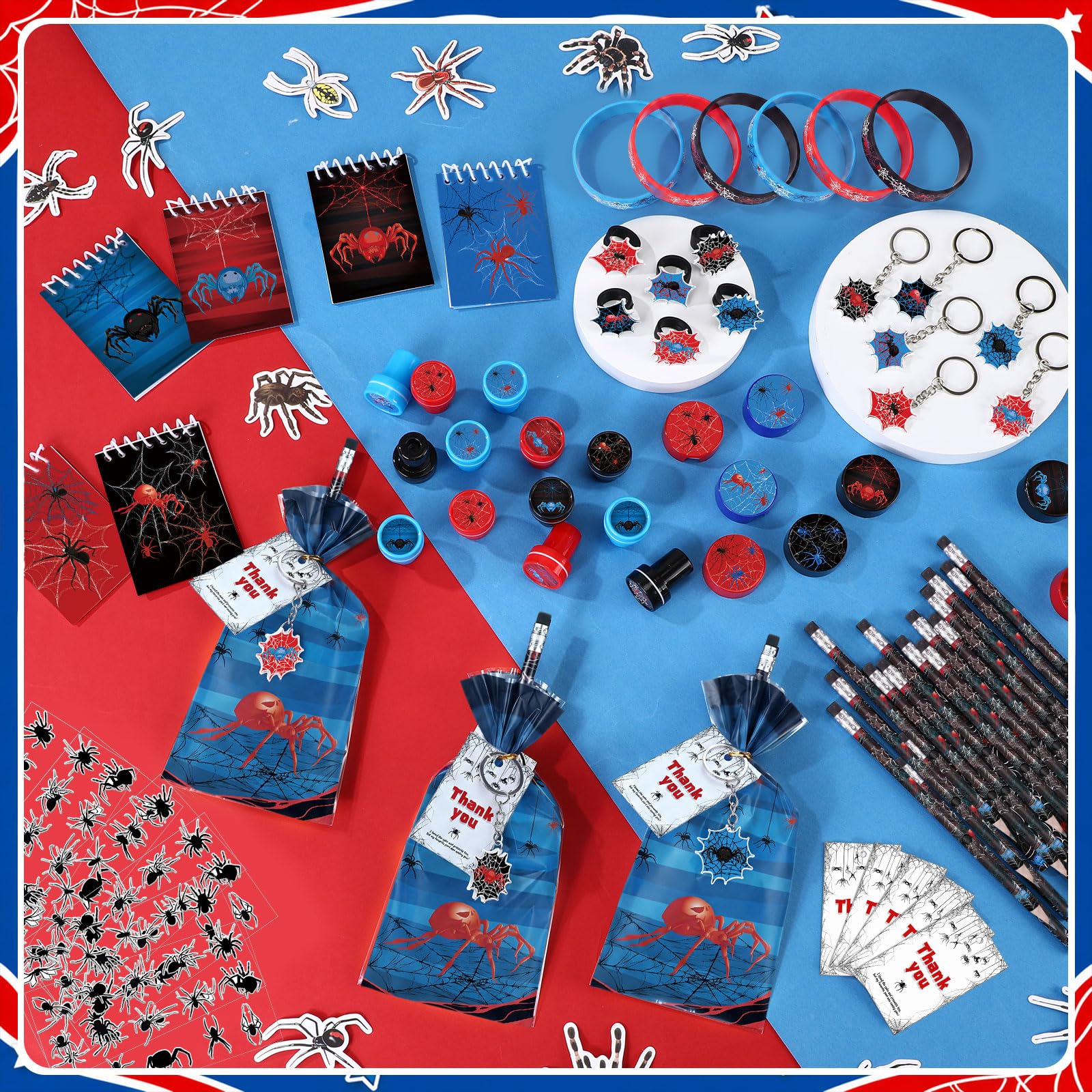 Sayglossy 251 pezzi 20 ospiti Spider Party Favors include sacchetti regalo matita notebook temperamatite braccialetto anelli portachiavi adesivi gonfi timbro per baby shower festa di compleanno