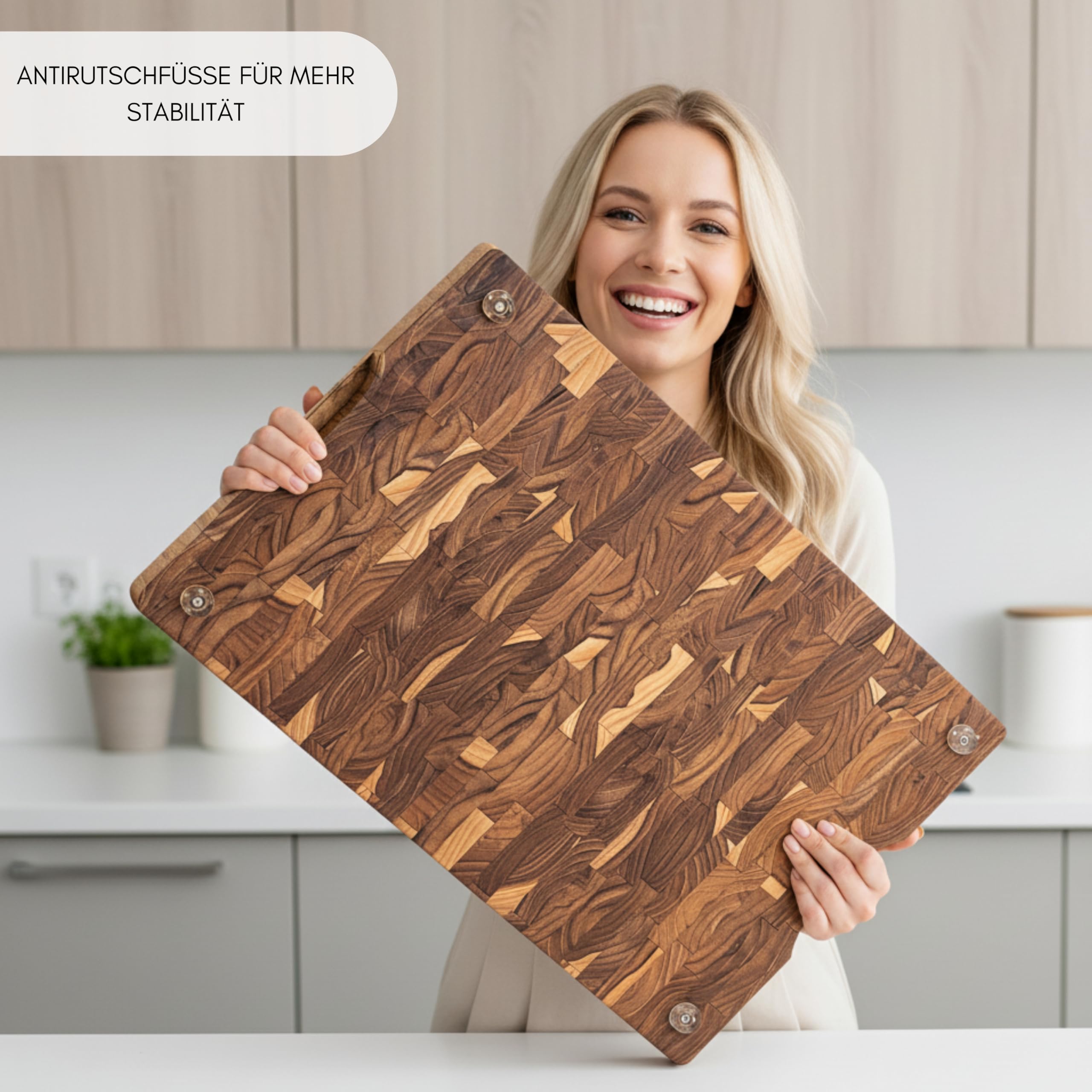 Erreke Schneidebrett aus Teakholz End Grain, 58x38x3,2 cm, Extra Groß | Schneidebrett Holz. mit Saftrille. Rutschfeste Füße und integrierte Griffe. Holz-Schneidebrett Küche