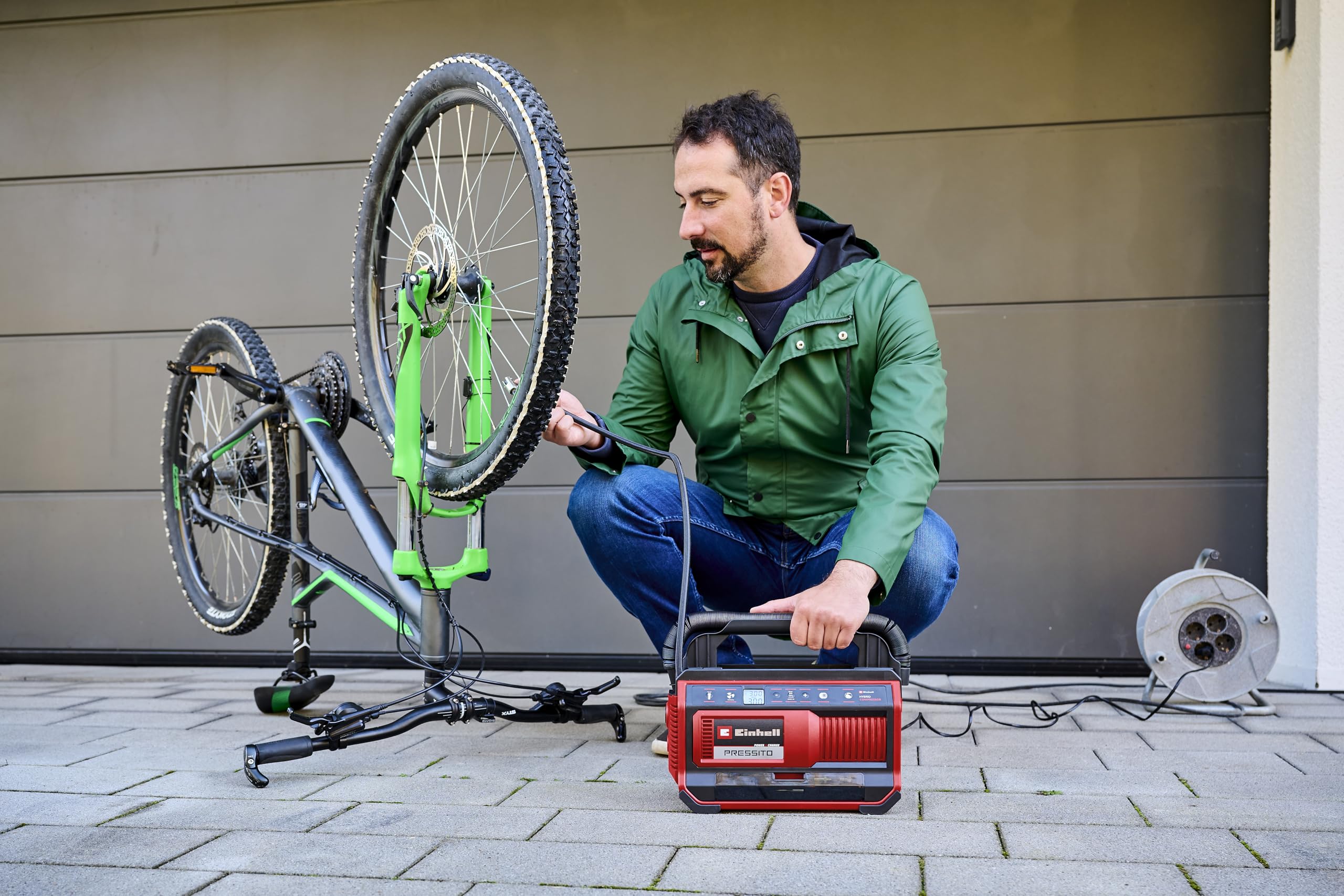Einhell Compresseur hybride PRESSITO 18/25 Hybrid Power X-Change (18 V, 11 bar max., kit de 3 adaptateurs inclus) Livré sans Batterie ni Chargeur