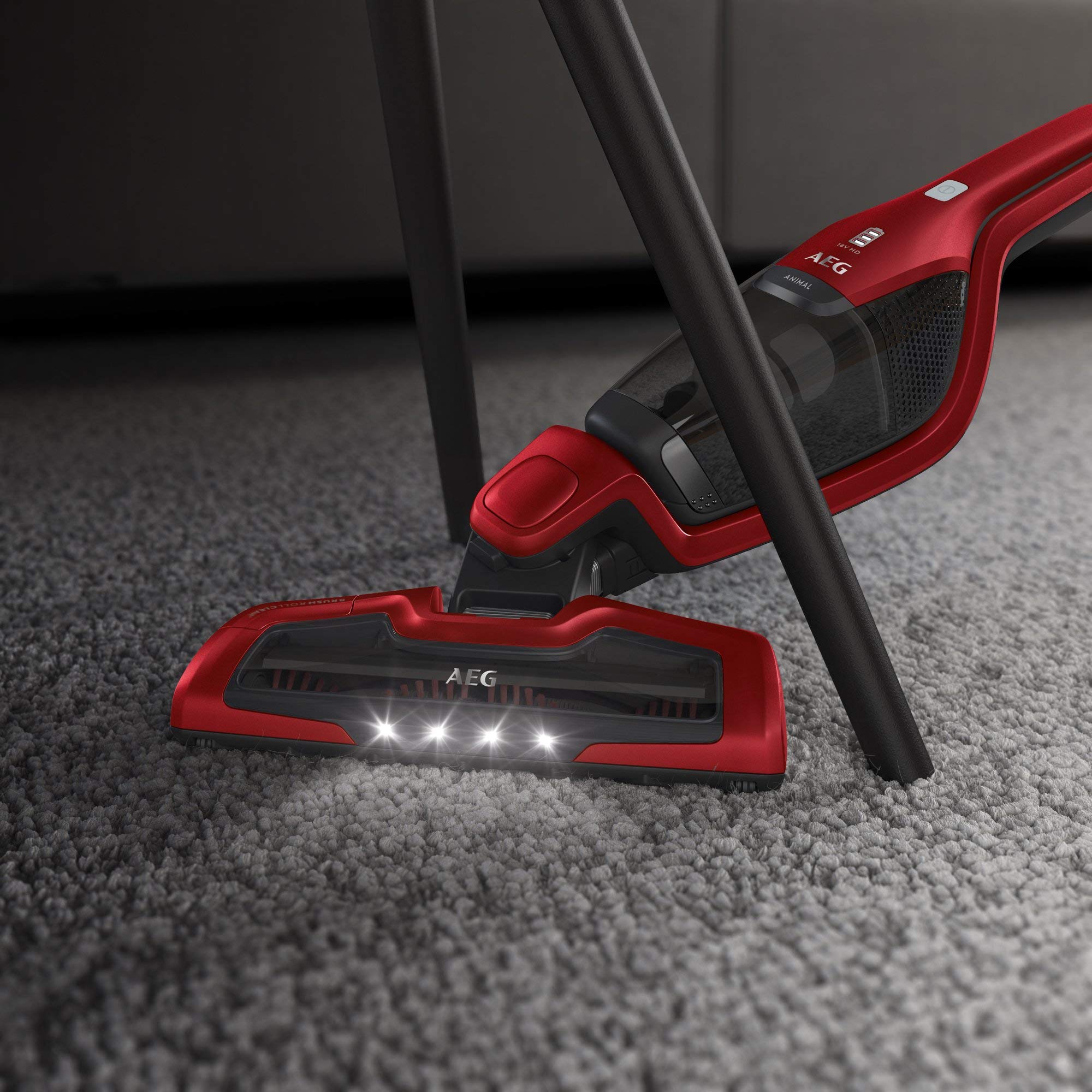AEG CX7-2-45AN Aspiradora Sin Cable, Autonomía de 45 min, 18 V, 2 Velocidades, Cepillo 180º con LED, Aspiradora de Mano Especial Mascotas, Depósito de 0,5 L, Rojo