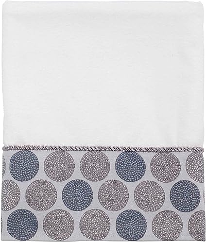 Avanti Linens - Toalla de baño, toalla de algodón suave y absorbente (colección de círculos punteados, blanco)
