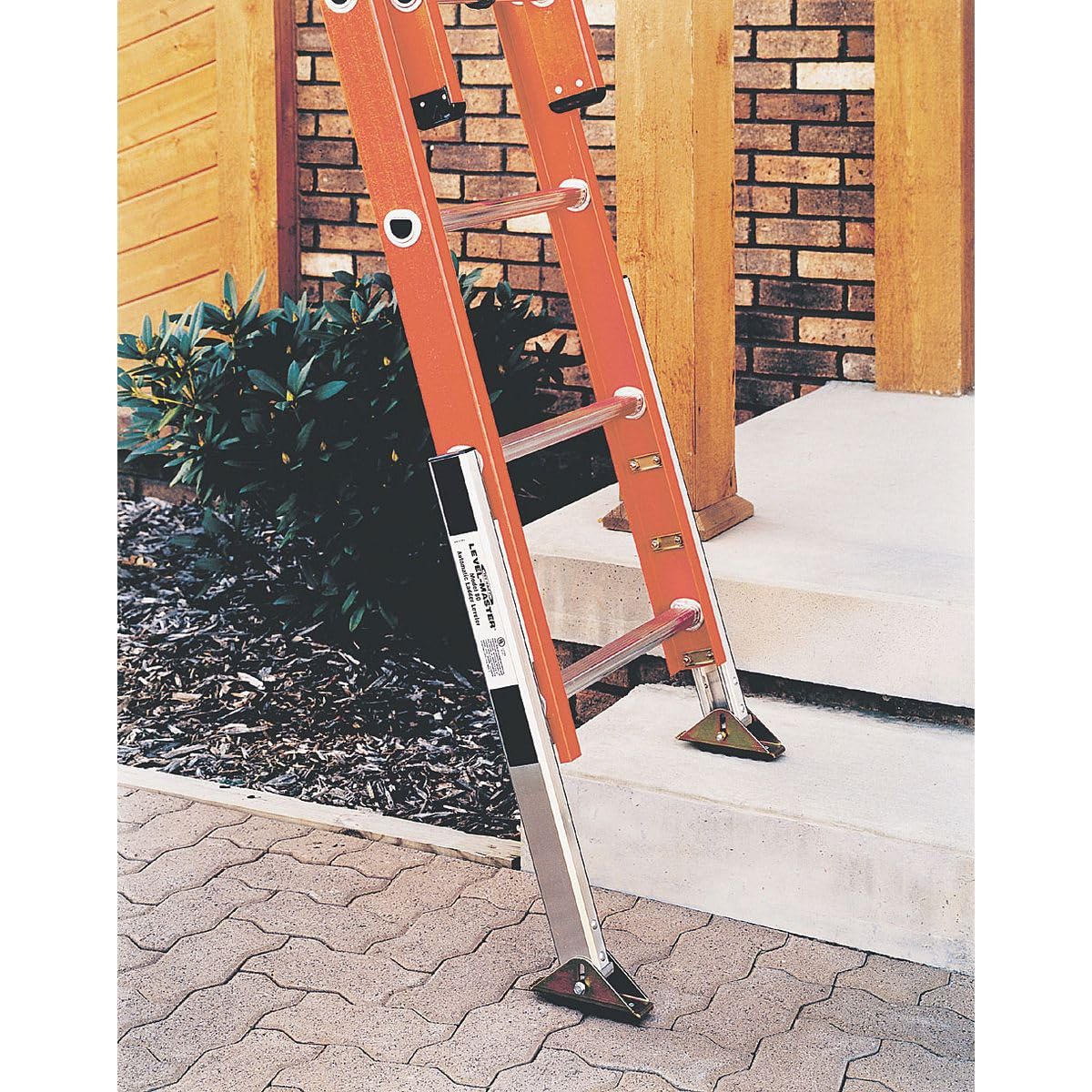 Werner Aluminum Silver Ladder Leveler 2 pk