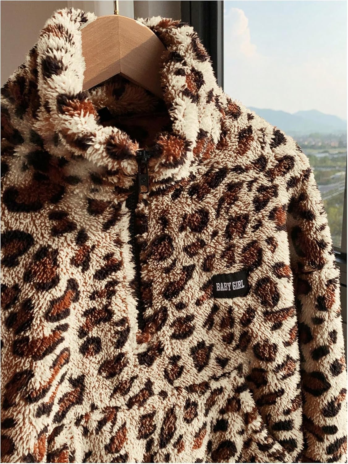 SOLY HUX Women's Leopard Fleece Sweatshirt Half Zip Mock Neck Long Sleeve Fuzzy Cropped Pullover Tops with Pocket - Image 3