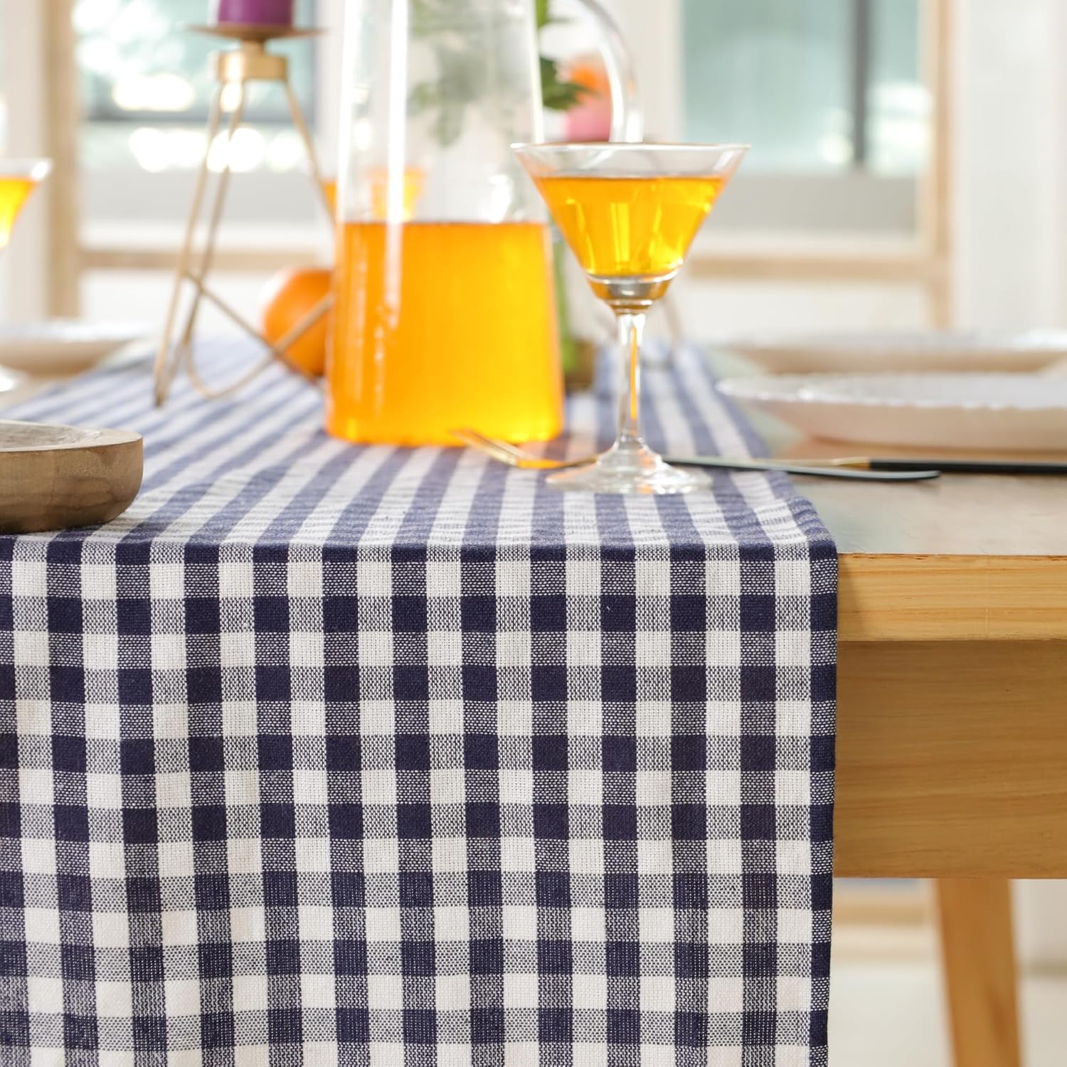 THE ART BOX Halloween Check Plaid Table Runner, Linen Blend Classic Family Dinner Table Runners for Indoor Outdoor Parties Events Home Decoration (Blue and White, 14 x 108 Inch)