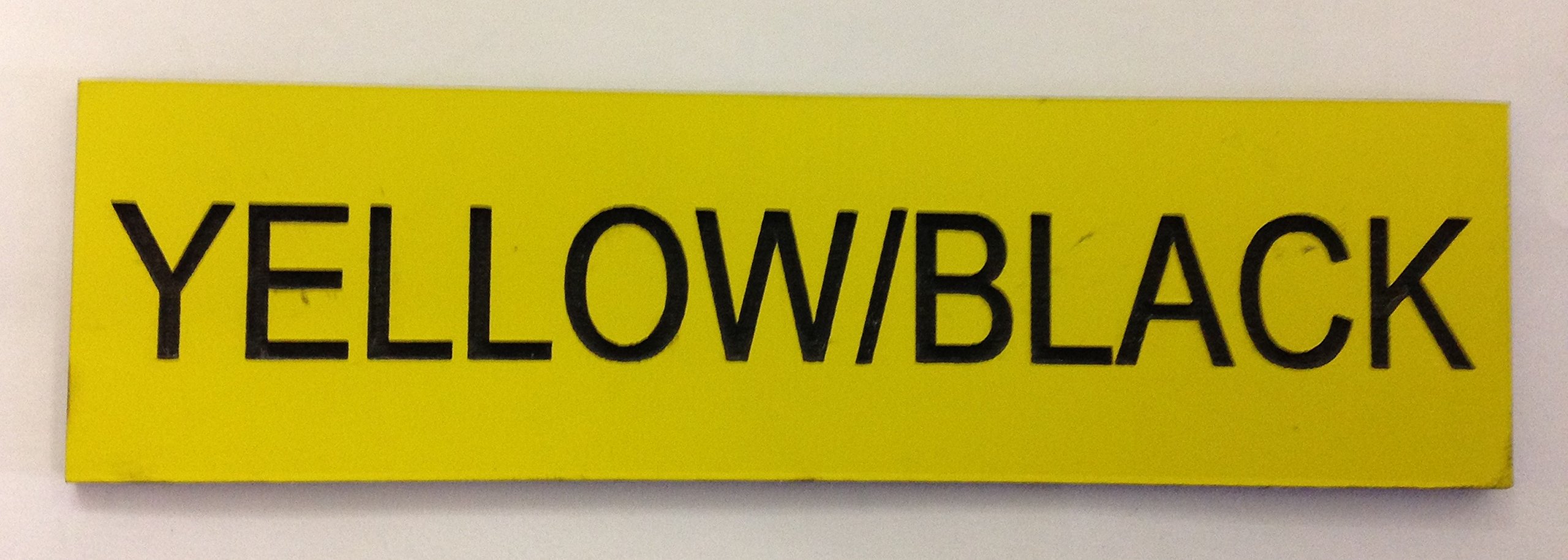 FSSS Ltd ENGRAVED DOLLS HOUSE STREET SIGN CHILDRENS TOYS MINIATURES (YELLOW, 105x20mm)