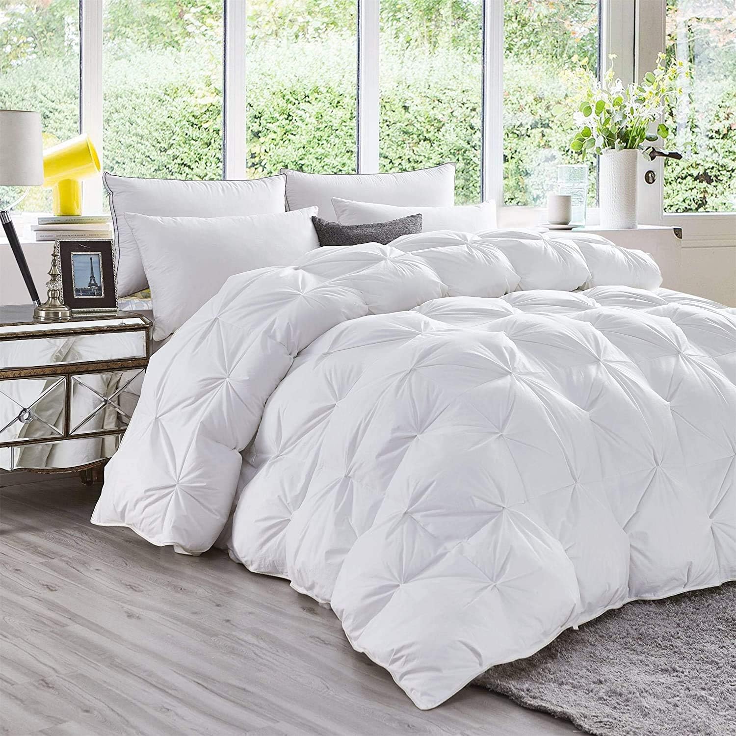 All-Season Luxurious Goose Down Comforter King Size Duvet Insert, Premium Pinch Pleat Design, 1200 Thread Count 100% Egyptian Cotton, 750+ Fill Power, 80 oz. Fill Weight (King, White)