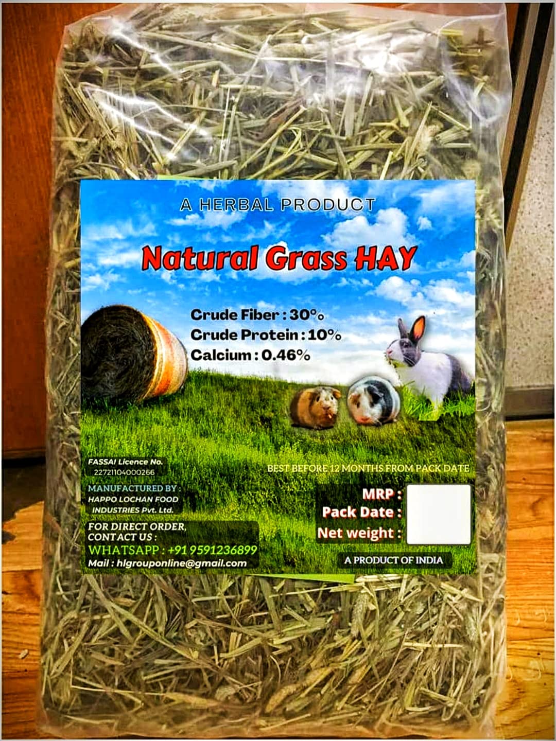 Herbal India Organic Natural Green hay Chips for Rabbit/Guinea Pig/Hamster (1kg)