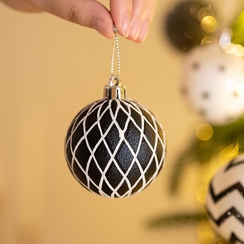 Miniatura 5 de Valery Madelyn Juego de adornos de bolas de Navidad inastillables, 30 unidades, blanco y negro, 2.36 pulgadas, decoraciones modernas para colgar