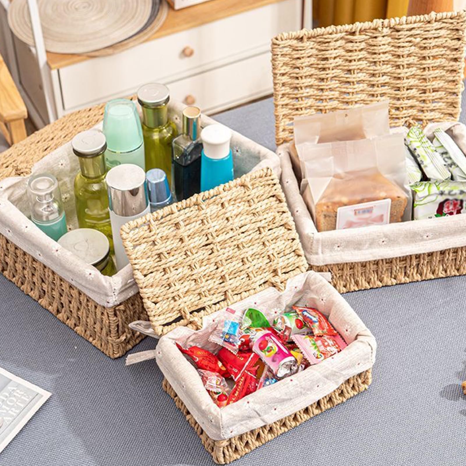 Zestaw 3 Koszyków do Przechowywania z Pokrywką – Koszyki Pleciony z Liny Papierowej, Boho Decor, 3 Rozmiary (Mały, Średni, Duży), Idealne do Łazienki, Salonu i Sypialni