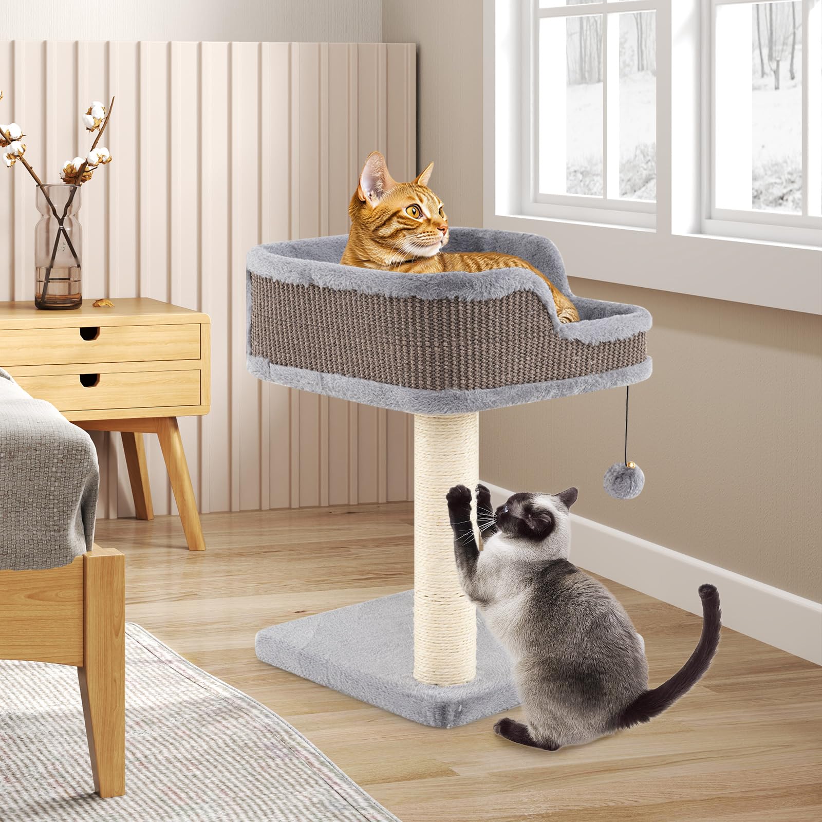 GOPLUS Arbre a Chat à 2 Niveaux avec Balle Suspendue et Clochette, Arbre à Chat Petit avec Perchoir en Peluche, 2 Poteaux à Gratter en Sisal, Centre d'Activité pour Chatons d'Intérieur (Gris)