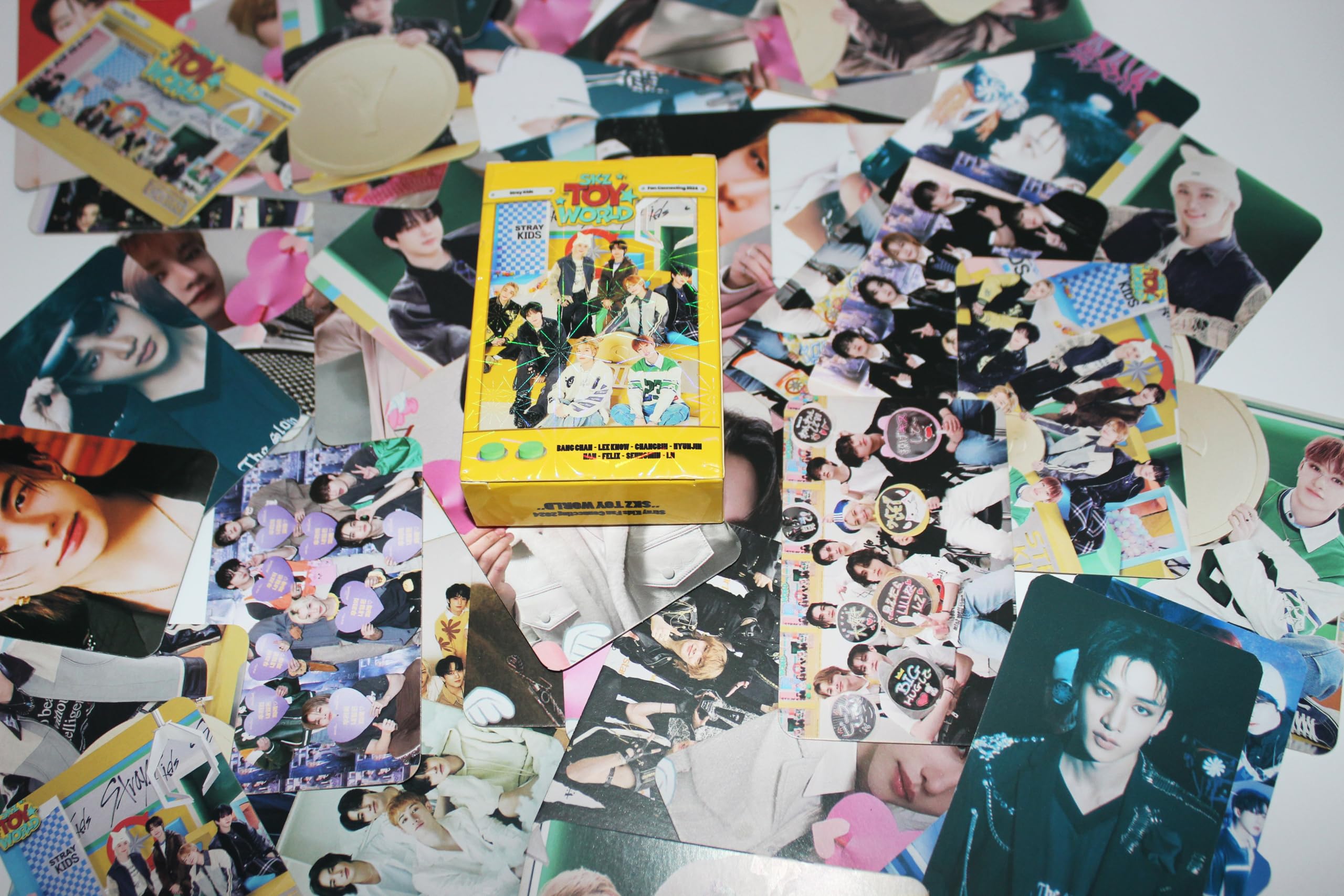Cartes Photo Stray Kids - Lot De 60 Cartes + 32 Stickers - Karma Lomo - Collection, Déco Chambre - Cadeau Fan K-pop