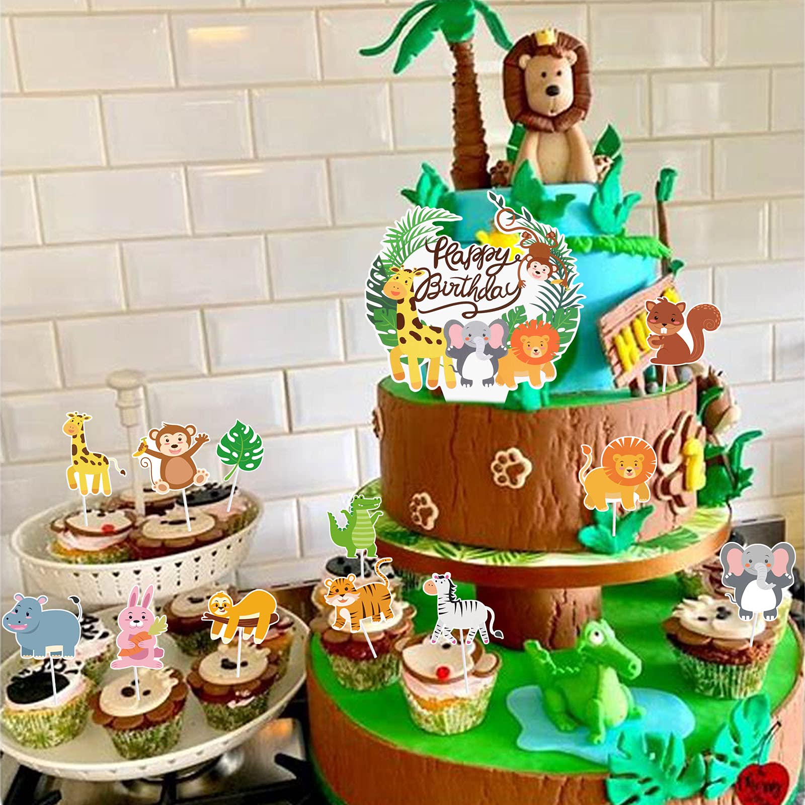 Pour les un an de Tom Gâteau d'anniversaire thème jungle. La fête à eu lieu  sur Istres avec amis et famille - Frangine et chocolat