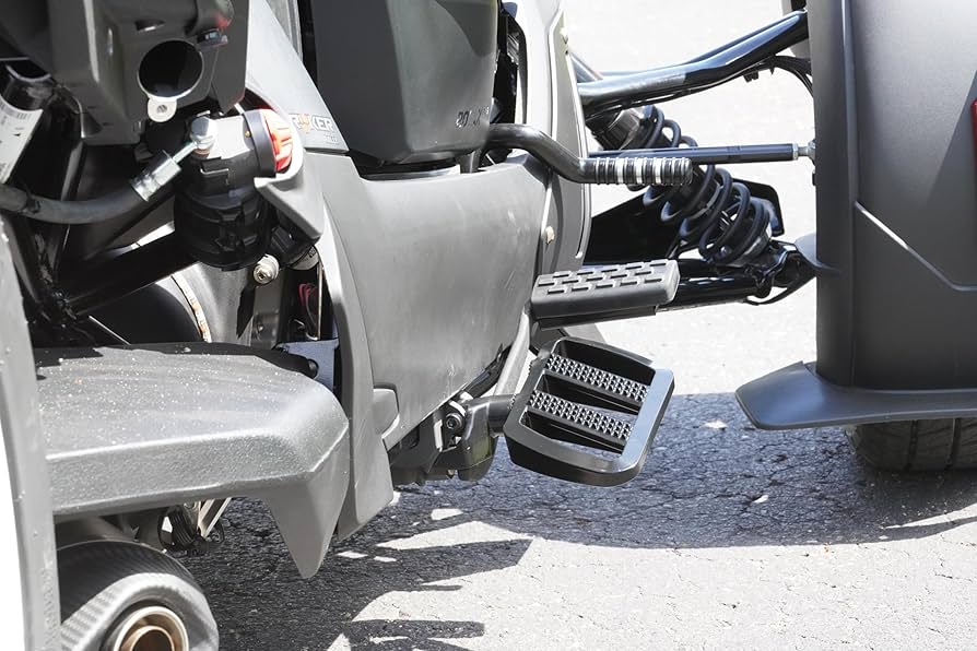 Amazon | Show Chrome Combat Driver フロアボード Can-Am Ryker