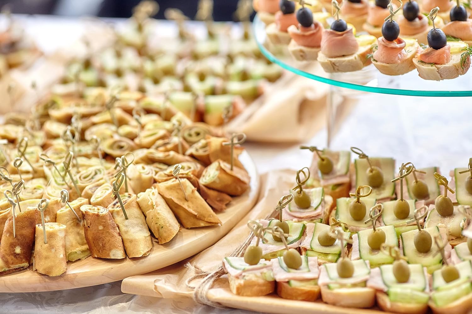 1000 Count | KingSeal Bamboo Wood Flower Knot Picks, Skewers, 4.5 Inches, Perfect for Cocktails and Appetizers, Bulk Pack - 10 Packs of 100