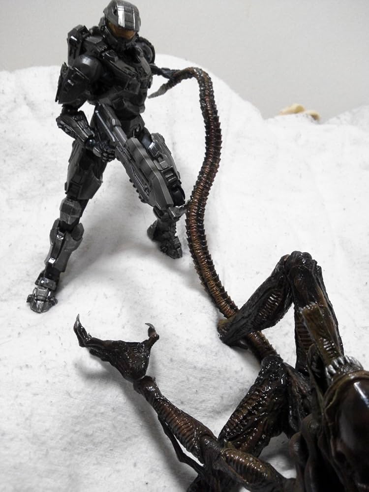 HALO4 マスターチーフ　フィギュア　PLAY ARTS改　未開封 Amazon.co.jp: PLAY ARTS改 HALO 5: GUARDIANS マスターチーフ