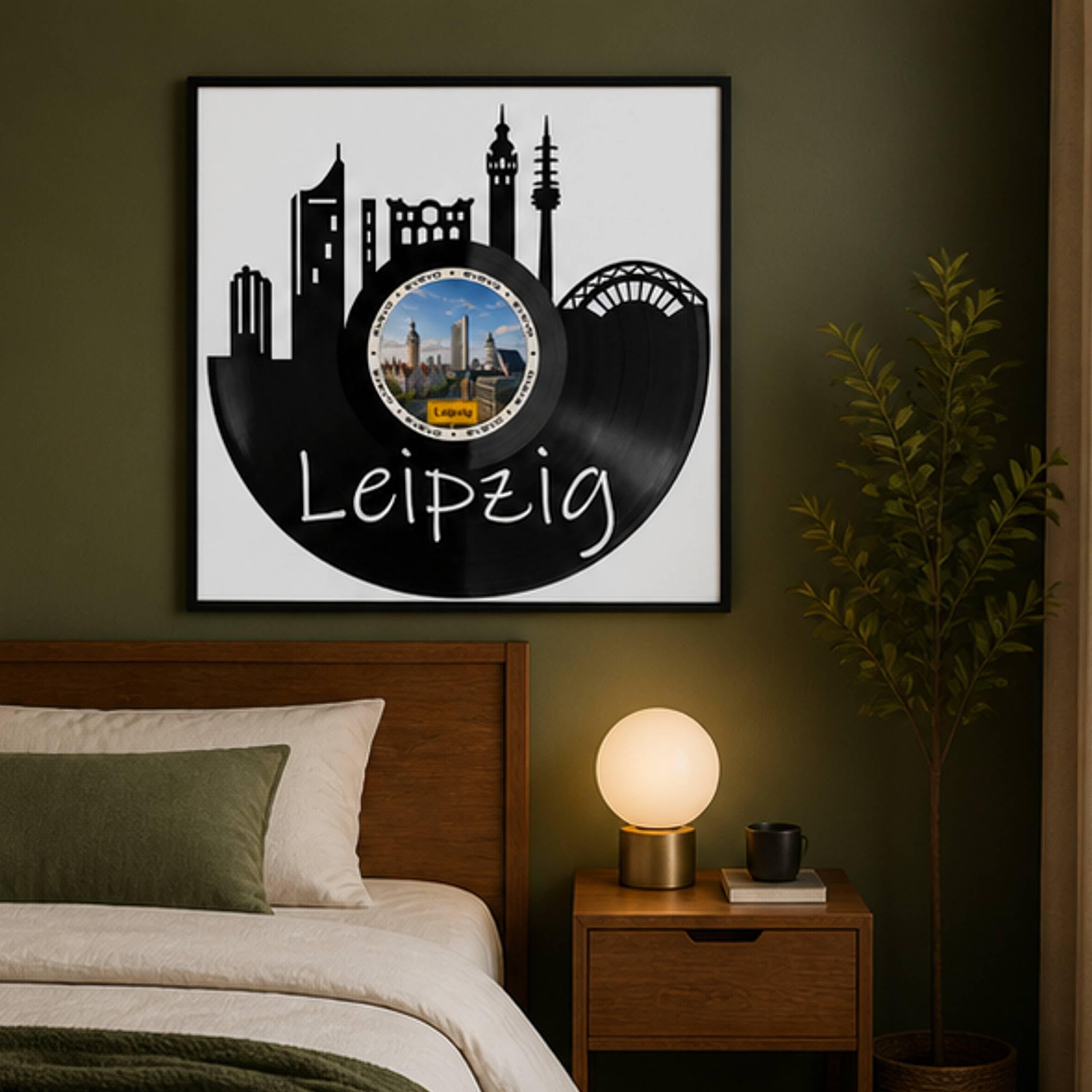 EVEVO Decorazione da parete in vinile con cornice, 32 x 32 cm, Leipzig, decorazione da parete in vinile, motivo città fieristica, regalo per gli amanti della musica