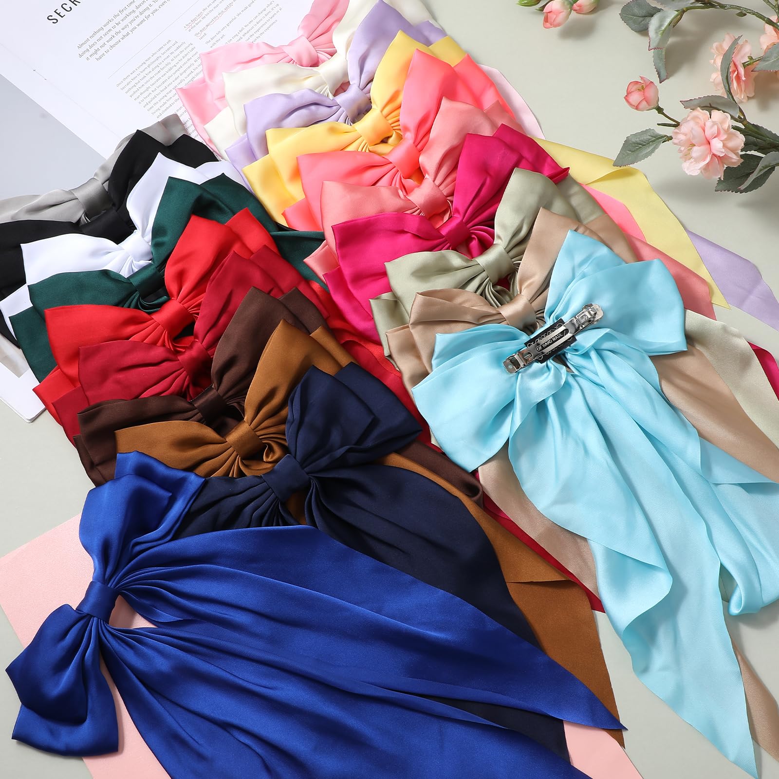 WLLHYF Lot de 20 nœuds à cheveux en satin pour femme avec longues queues en ruban - Pinces à cheveux douces et soyeuses - Accessoires de cheveux français vintage pour fille et princesse