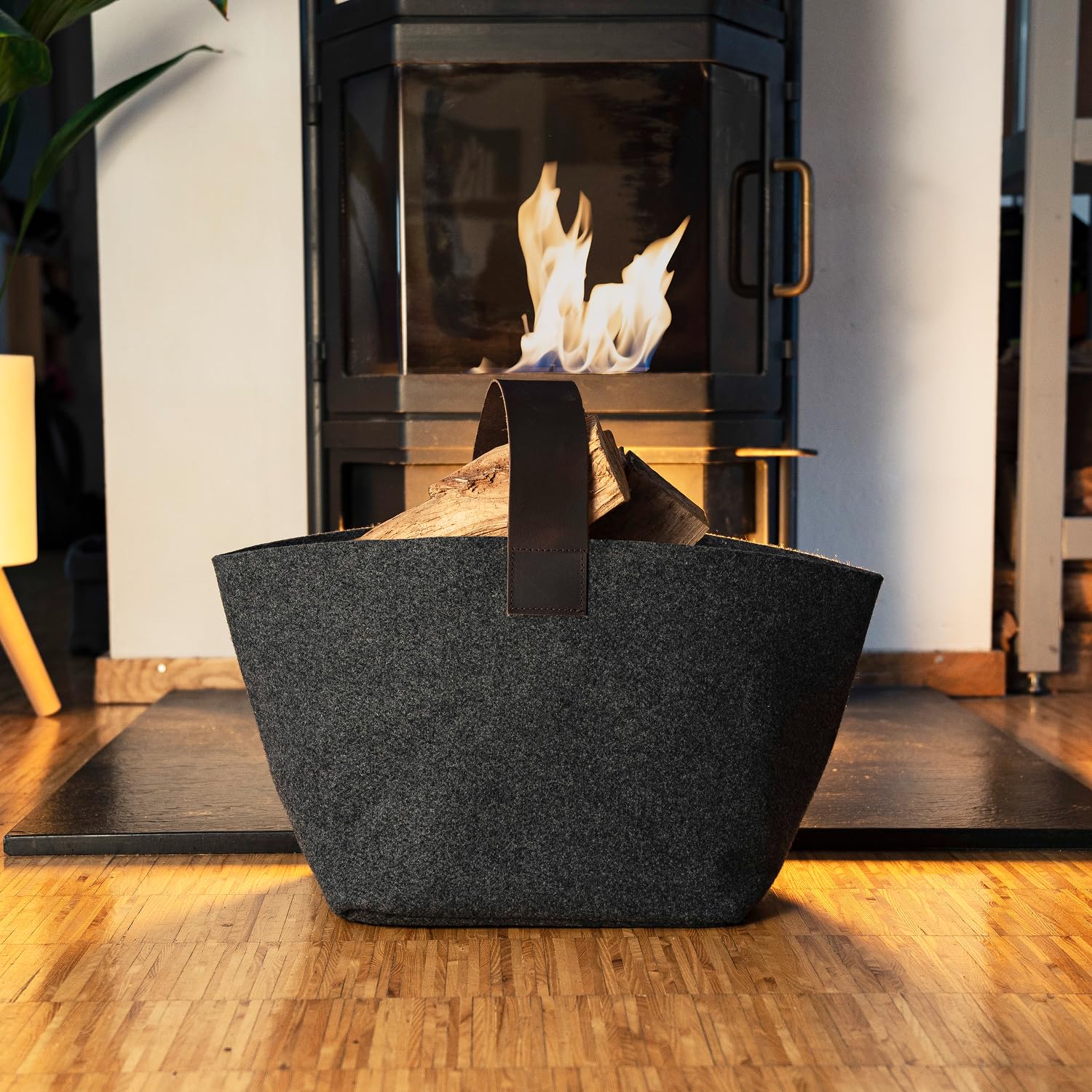 Cesta de fieltro para leña, 30 l, fabricada en Alemania, fieltro rPET con mango de piel auténtica, color antracita