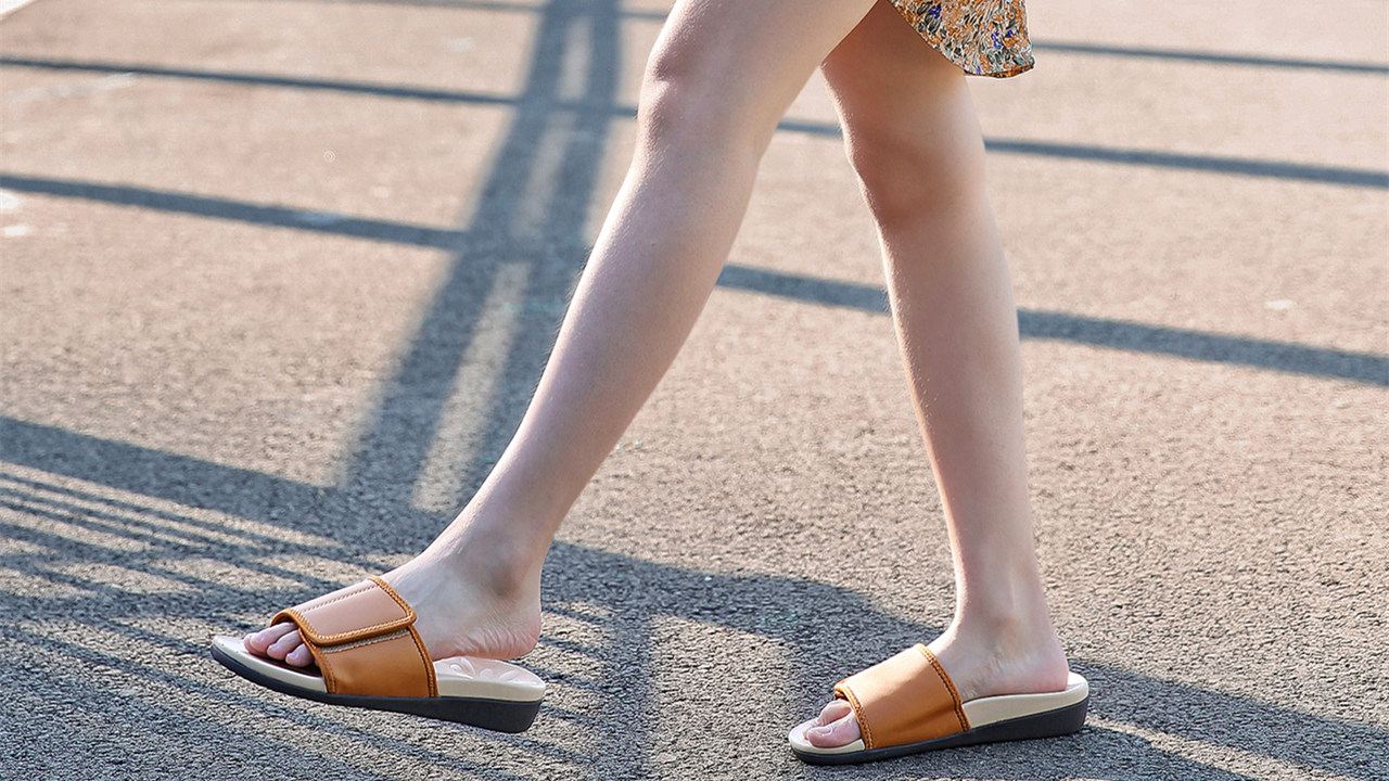 womens slide sandals with arch support