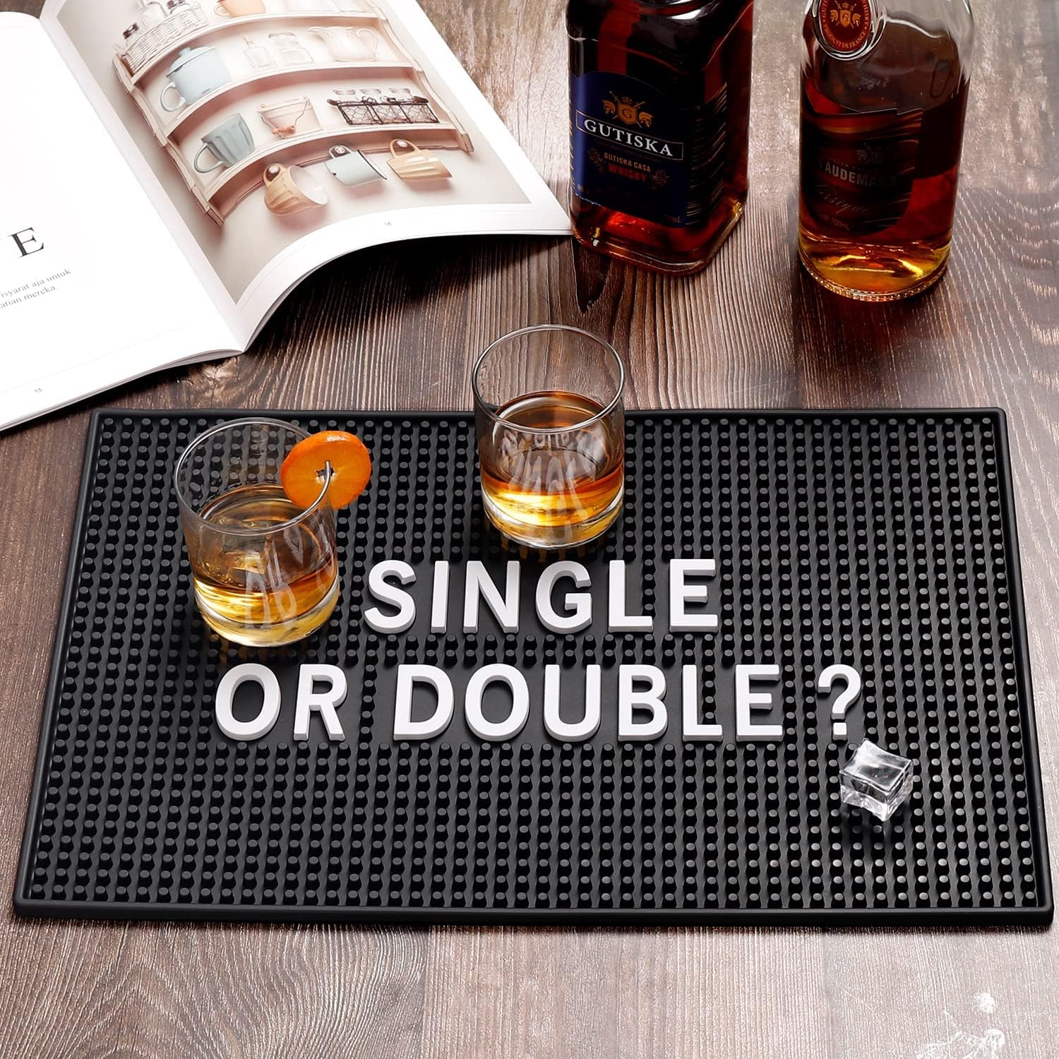 Black Bar Mat for Home Bar Man Cave Decorations - 17.5'' x 11.8'' Heavy Duty Rubber Bar Service Spill Mat, Drip Mat for Countertop - Great Gift for Dad Son Husband Fatherโs Day