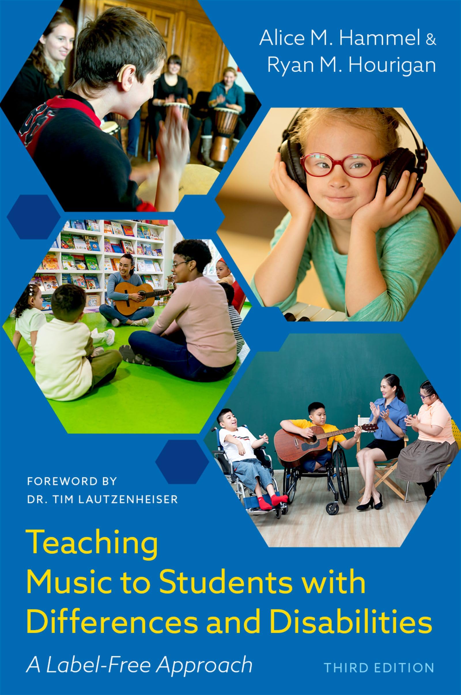 Teaching Music to Students with Differences and Disabilities - 9780197689325