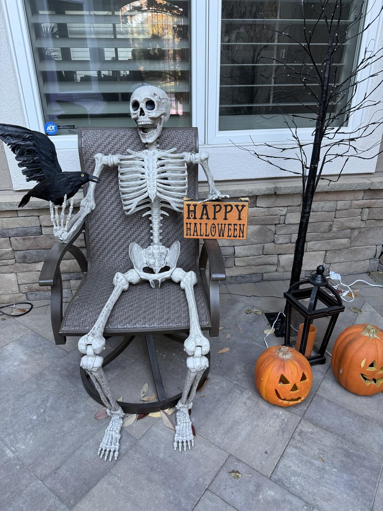 JOYIN 5.6 FT Posable Skeleton