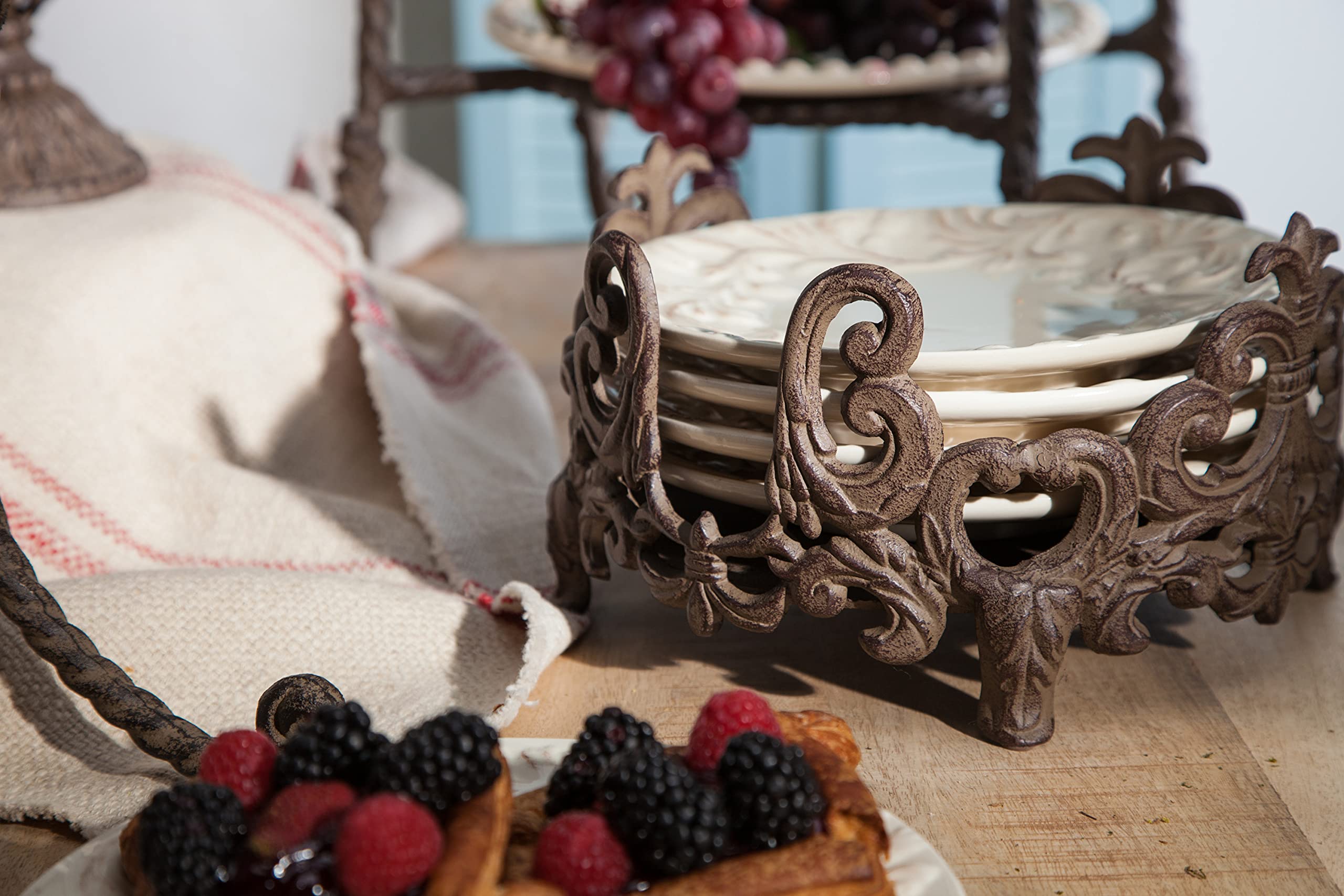 Gracious Goods 8in Salad Plate Holder - Brown Metal by GG Collection
