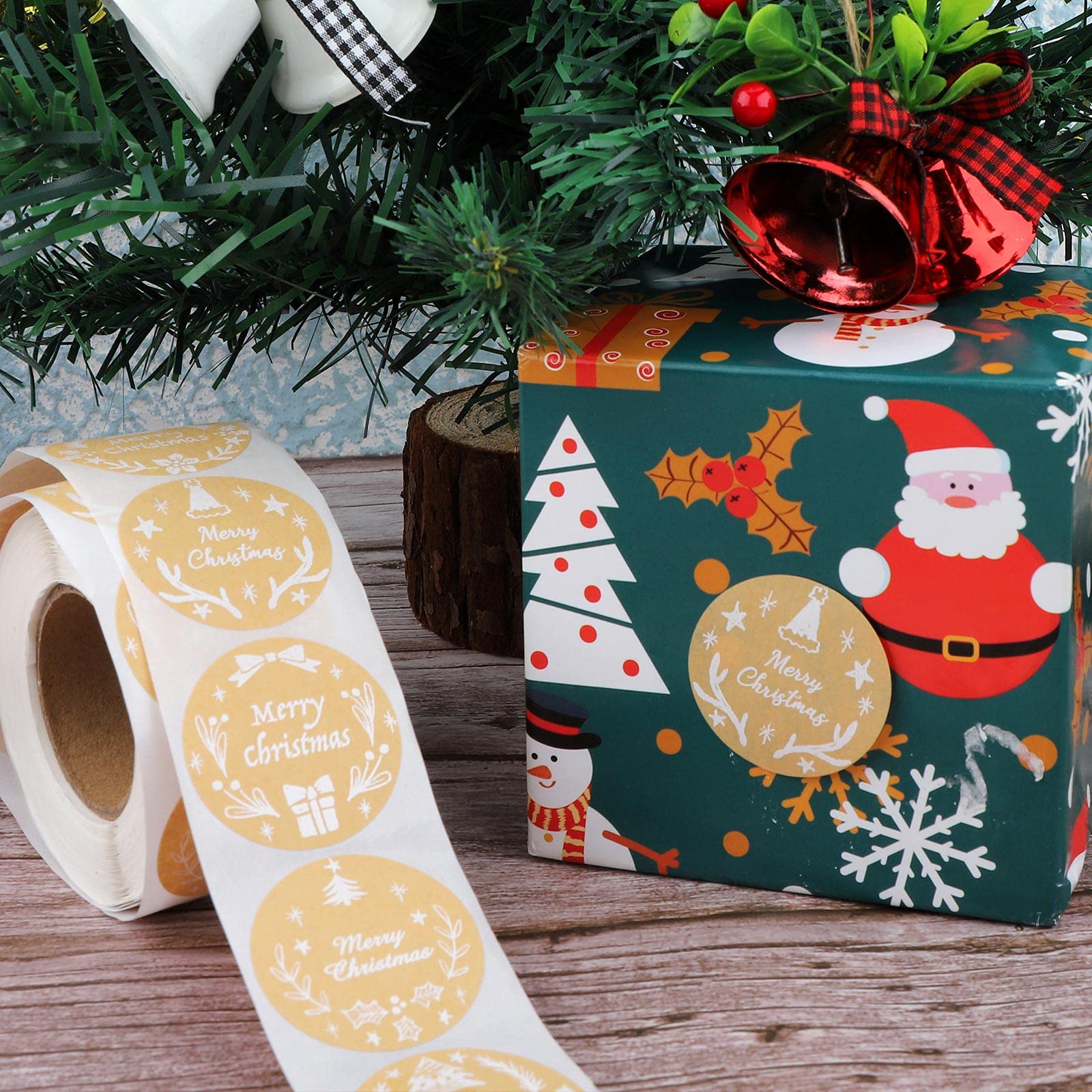Sticker , rond 40mm `Mooie kerst` zwart wit ( per 10 stuks