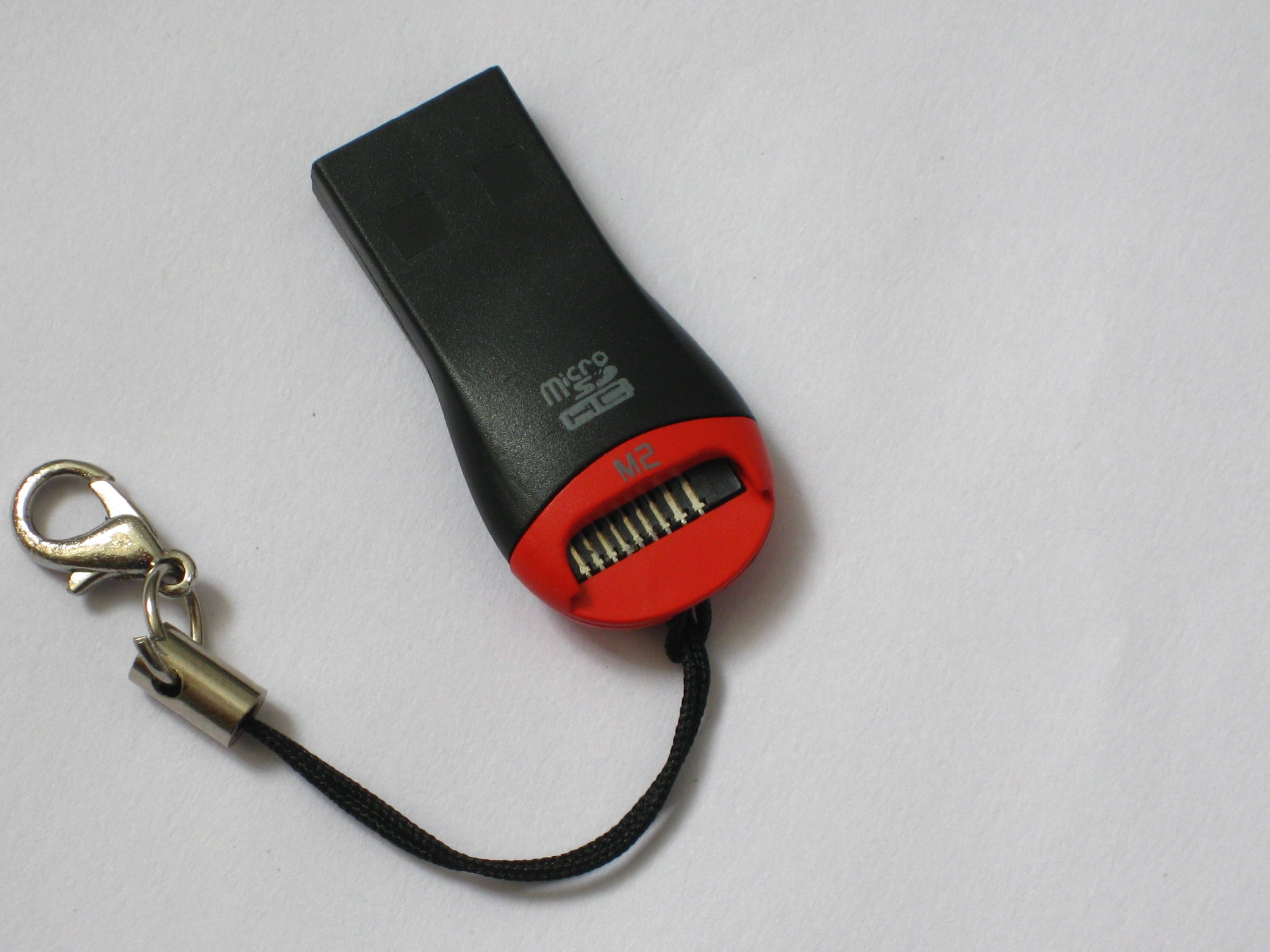 SanDisk MobileMate Micro SD & M2 Reader (SDDR-121, Bulk Package)