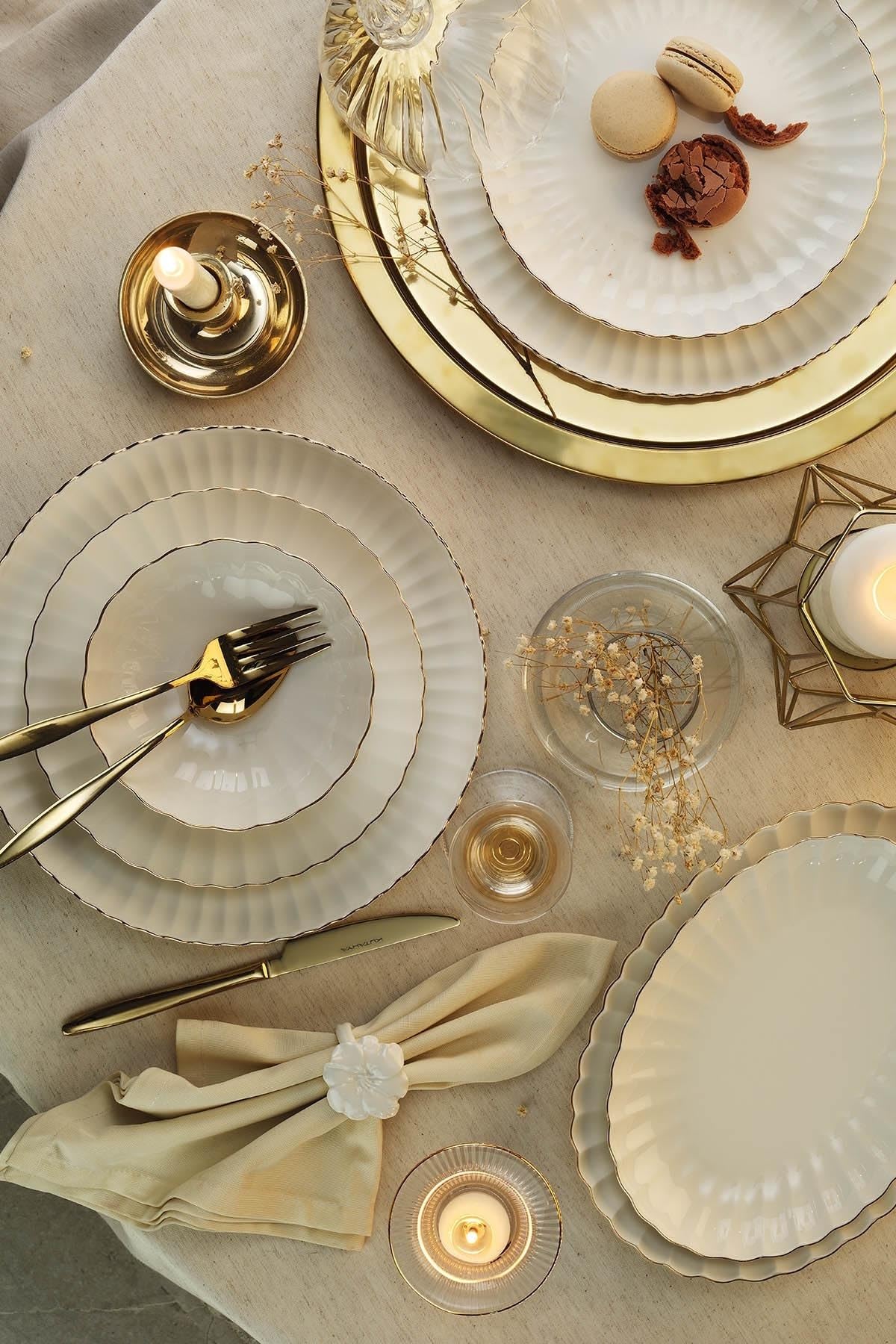 Elegancki 27-częściowy zestaw obiadowy w 100% z porcelany, z talerzami do zupy, misami i talerzami, idealny na kolacje i elegancką rozrywkę
