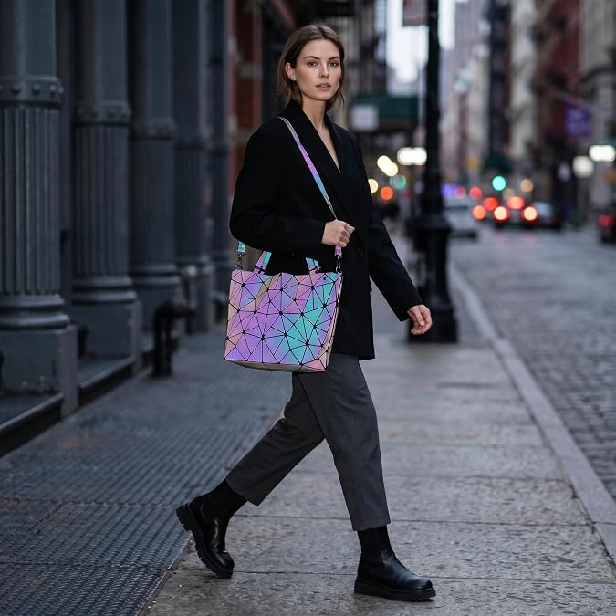 Geometric Purse for Women Luminous Handbags Reflective Tote Bags and Holographic crossbody bag Black Iridescent Purses