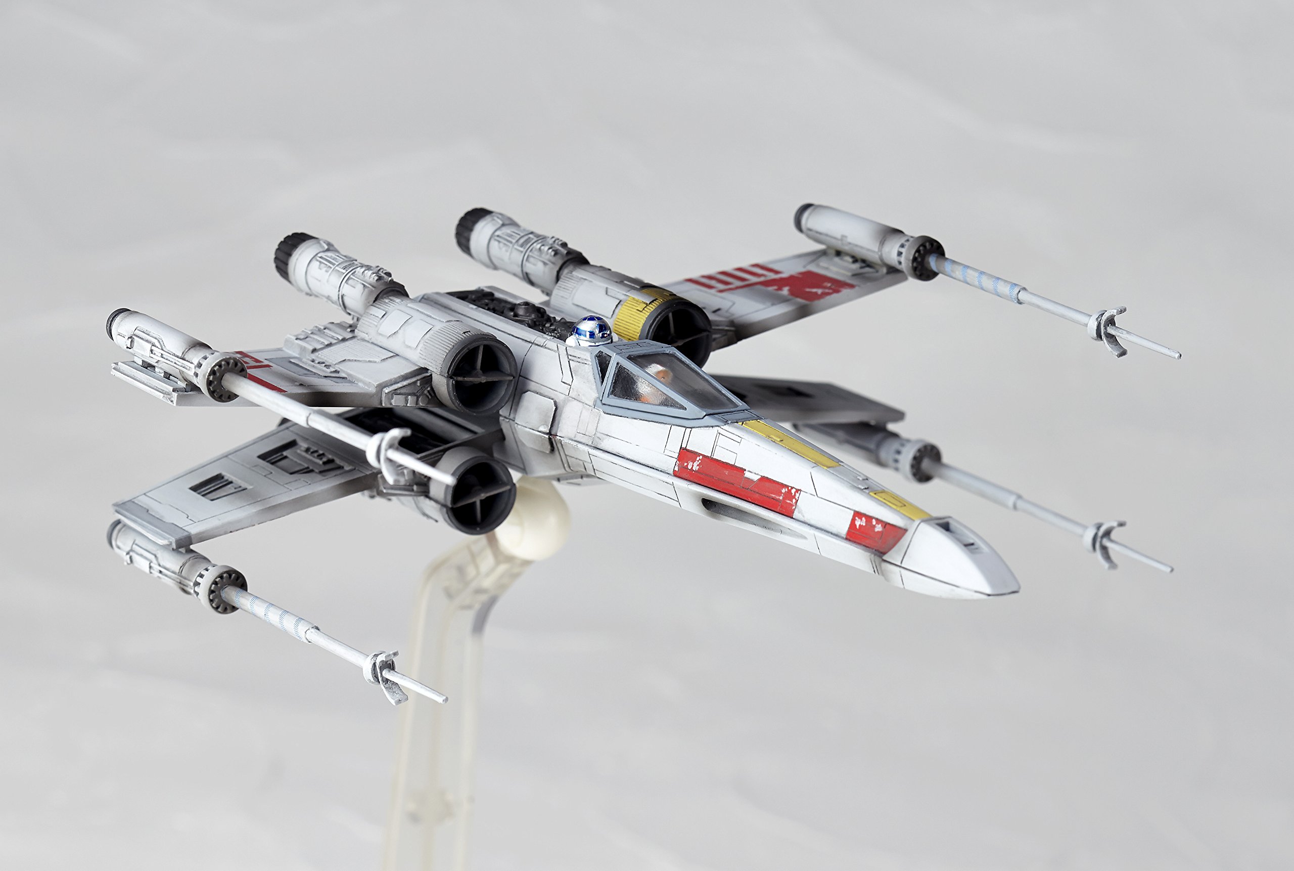 Amazon.com: X Wing x-Wing Revoltech Figure Complex Star Wars About 