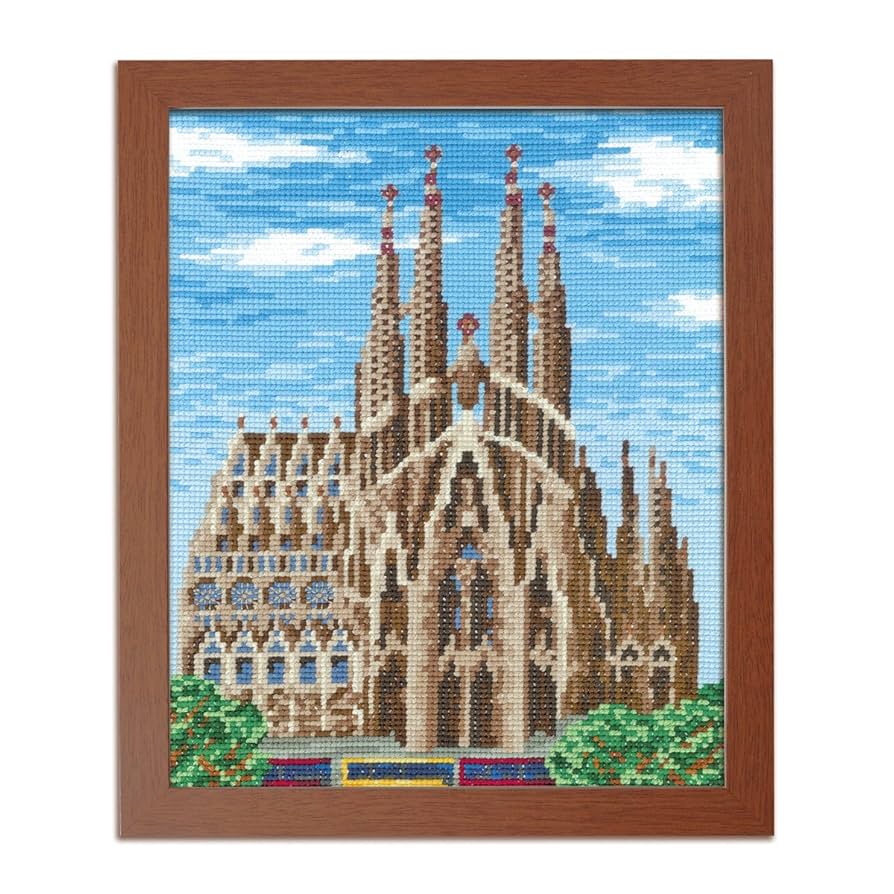 ena、familiaファミリアのスペインデザインドレス 特別な日のお洋服【ベビードレス】をご紹介いたします