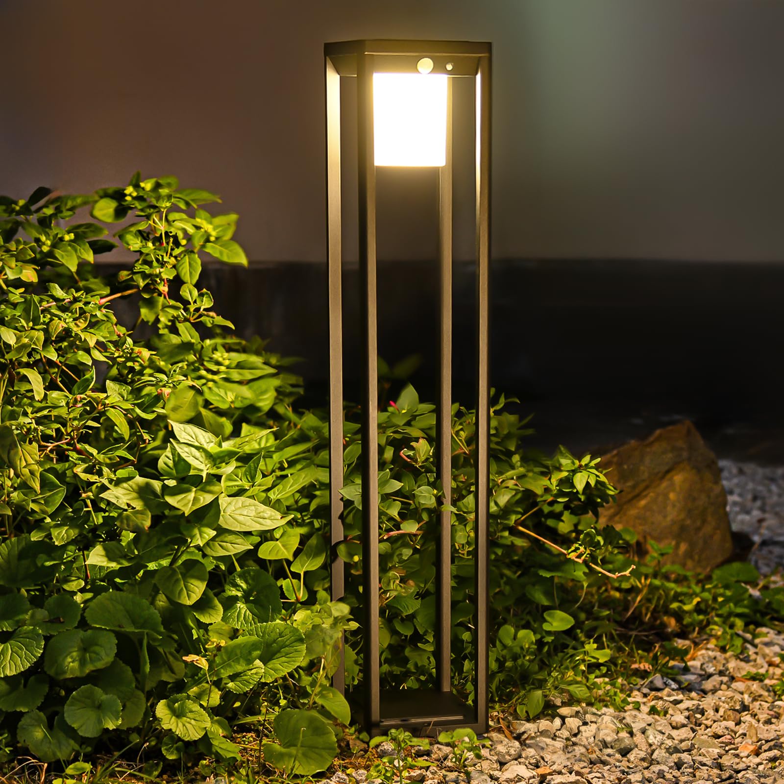 Solar Motion Pathway Lights Outdoor Aluminum Waterproof Floor Lamp 3 Lighting Modes 600 Lumens Super Bright Outdoor Floor